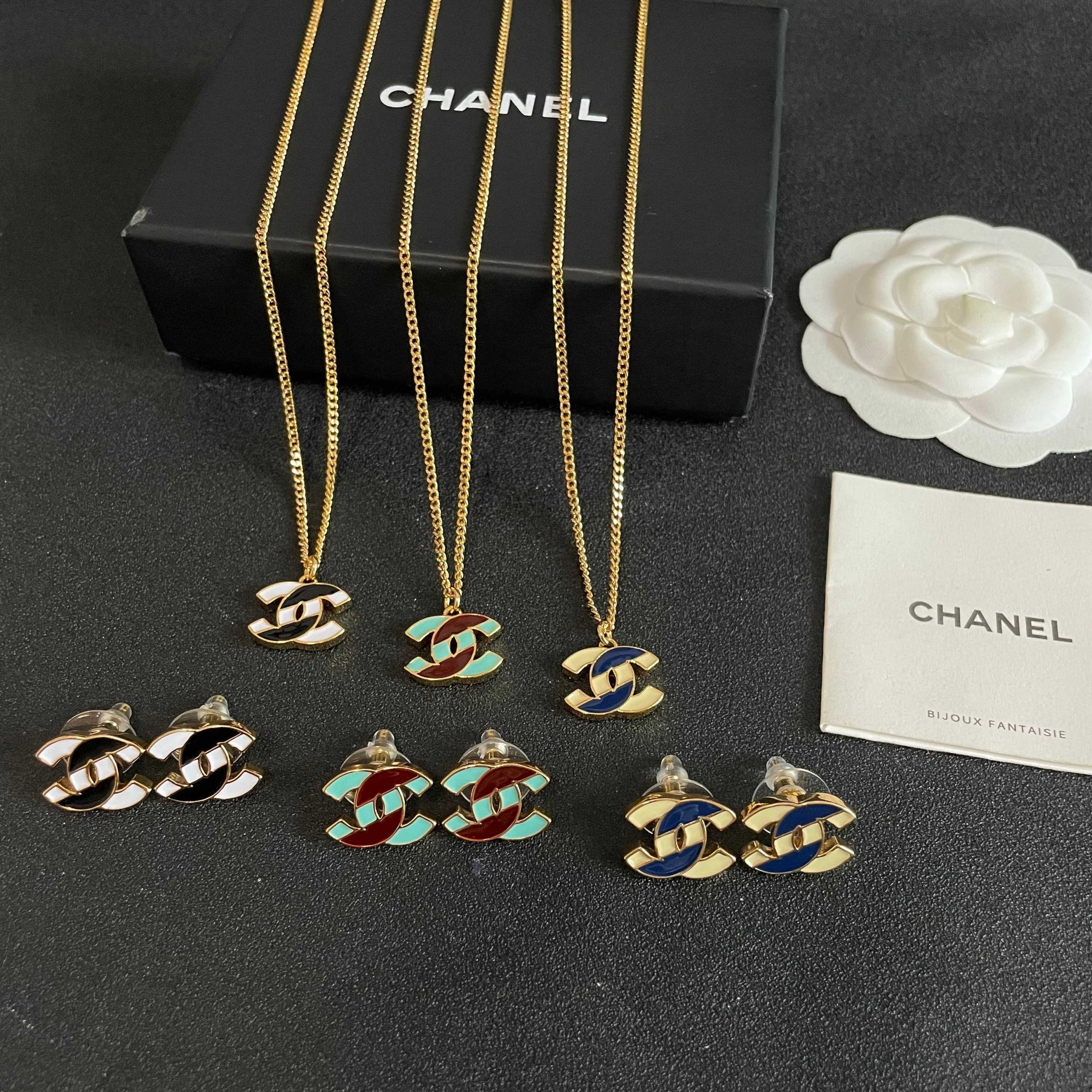 Chanel 高仿 雙C琺瑯項鍊 藍色復古吊墜 女款精品項鍊| 11 Chanel 高仿 雙C琺瑯項鍊 藍色復古吊墜 女款精品項鍊