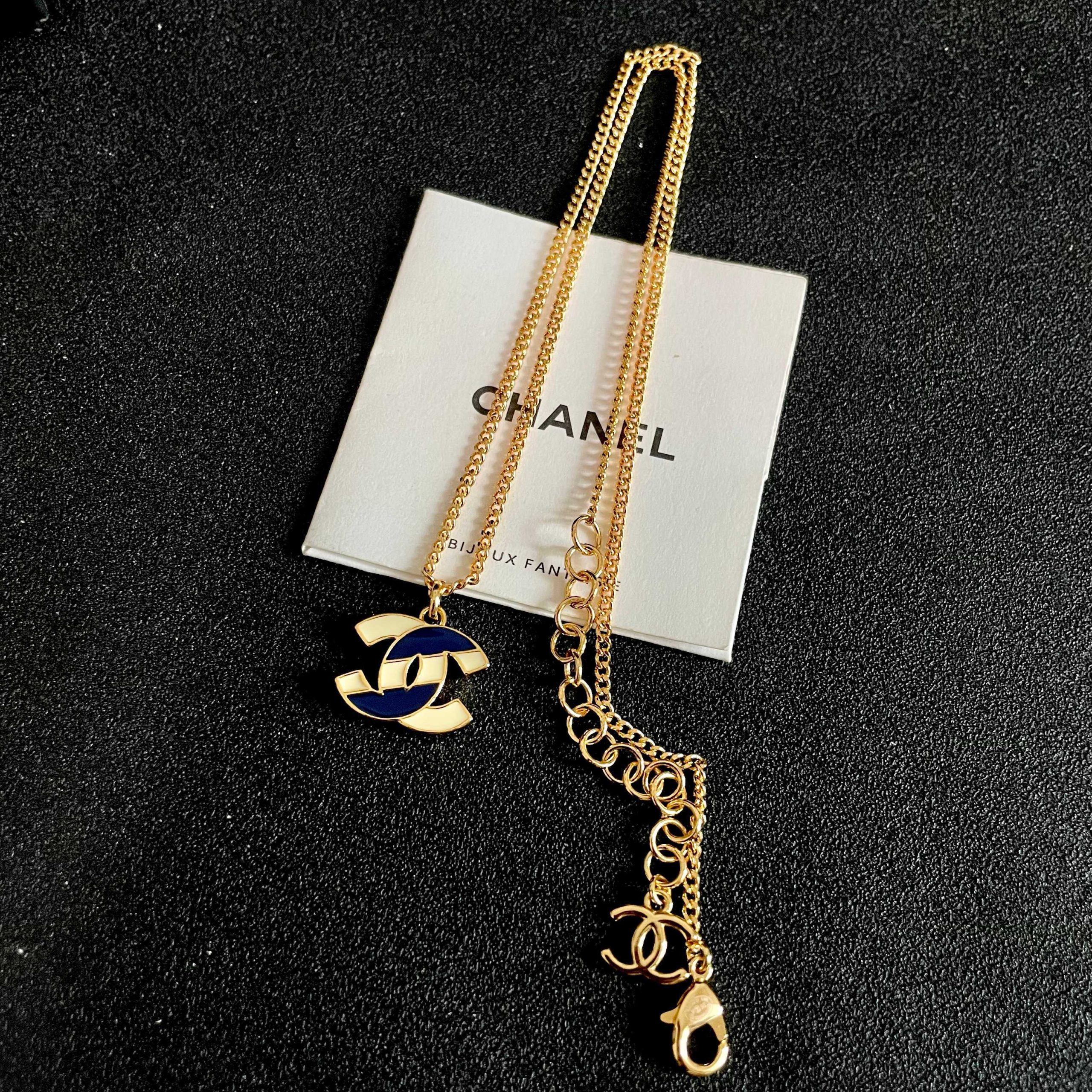 Chanel 高仿 雙C琺瑯項鍊 藍色復古吊墜 女款精品項鍊| 7 Chanel 高仿 雙C琺瑯項鍊 藍色復古吊墜 女款精品項鍊