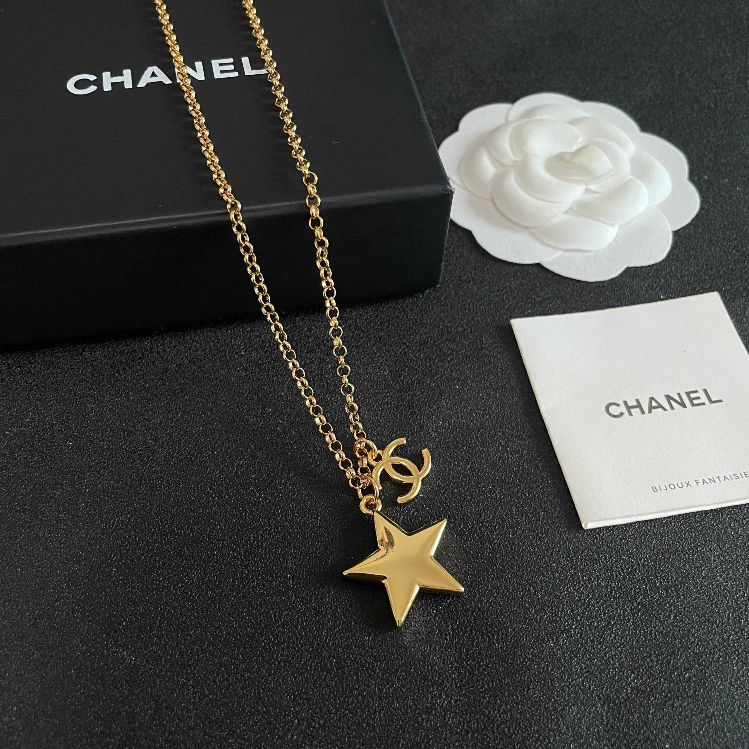 CHANEL一比一女士金色星星雙C項鍊 法式復古氣質百搭鎖骨鏈| 10 CHANEL一比一女士金色星星雙C項鍊 法式復古氣質百搭鎖骨鏈
