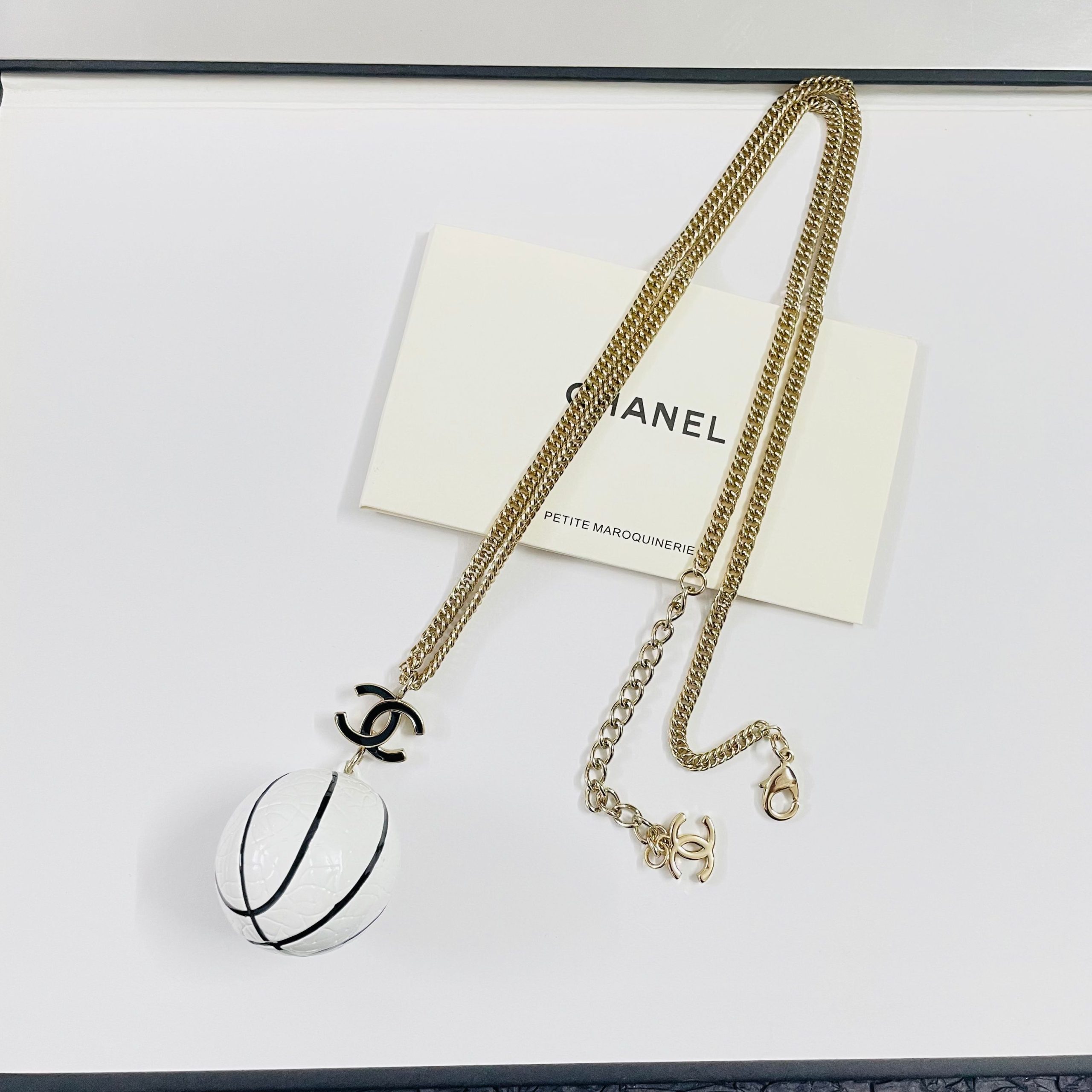 CHANEL高仿女士圓球雙C吊墜項鍊 金色簡約氣質百搭鎖骨鏈| 15 CHANEL高仿女士圓球雙C吊墜項鍊 金色簡約氣質百搭鎖骨鏈