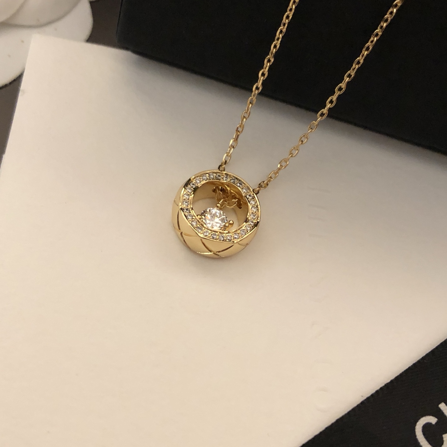 CHANEL復刻女士圓環鑲鑽項鍊 金色靈動單鑽吊墜精緻鎖骨鏈
