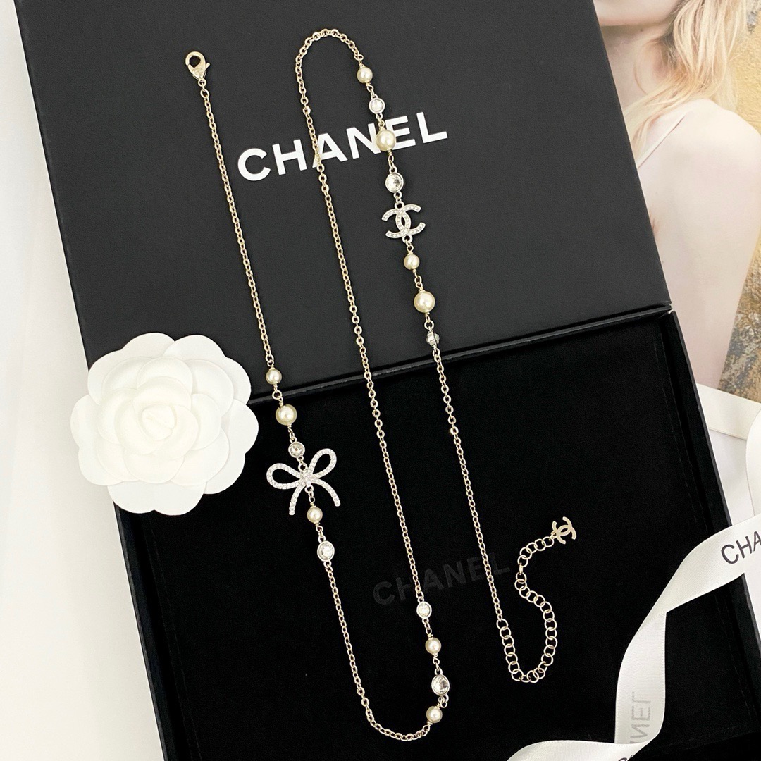 CHANEL高仿女士蝴蝶結雙C長項鍊 珍珠鑲鑽金色優雅百搭毛衣鏈
