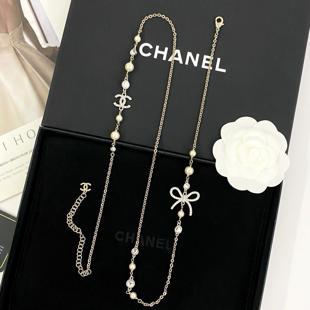 CHANEL高仿女士蝴蝶結雙C長項鍊 珍珠鑲鑽金色優雅百搭毛衣鏈