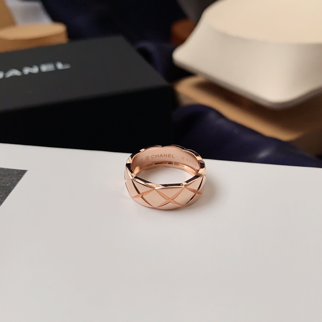 CHANEL一比一女士菱格寬版戒指 玫瑰金色立體切面時尚指環