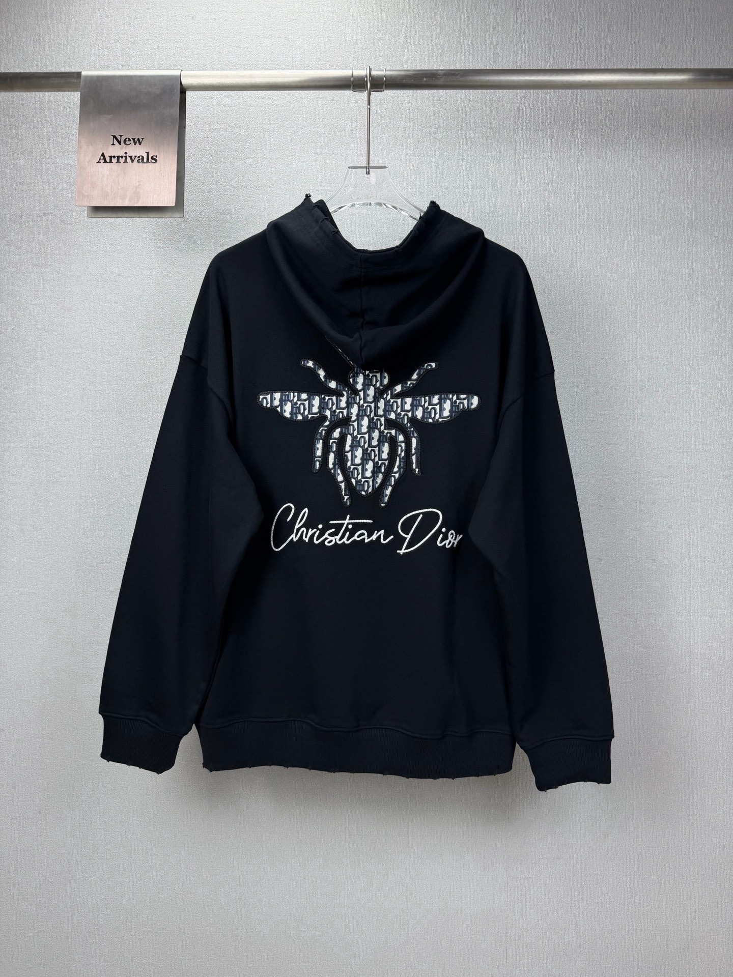一比一DIOR連帽衛衣 CD胸前刺繡Logo黑色寬鬆帽T| 11 一比一DIOR連帽衛衣 CD胸前刺繡Logo黑色寬鬆帽T
