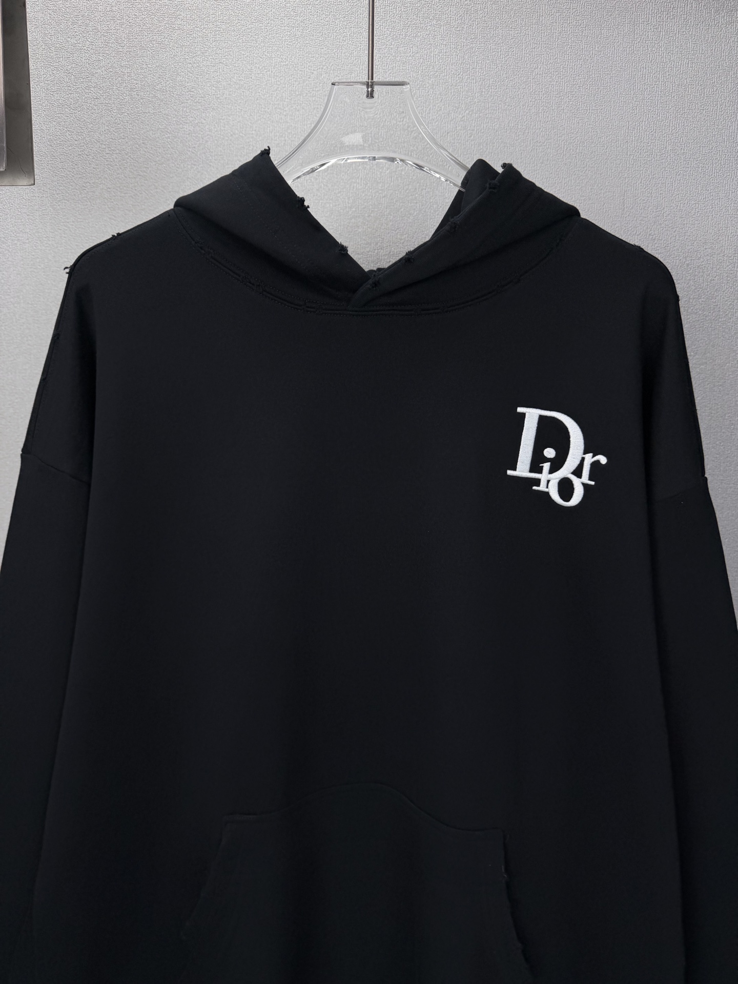 一比一DIOR連帽衛衣 CD胸前刺繡Logo黑色寬鬆帽T| 8 一比一DIOR連帽衛衣 CD胸前刺繡Logo黑色寬鬆帽T