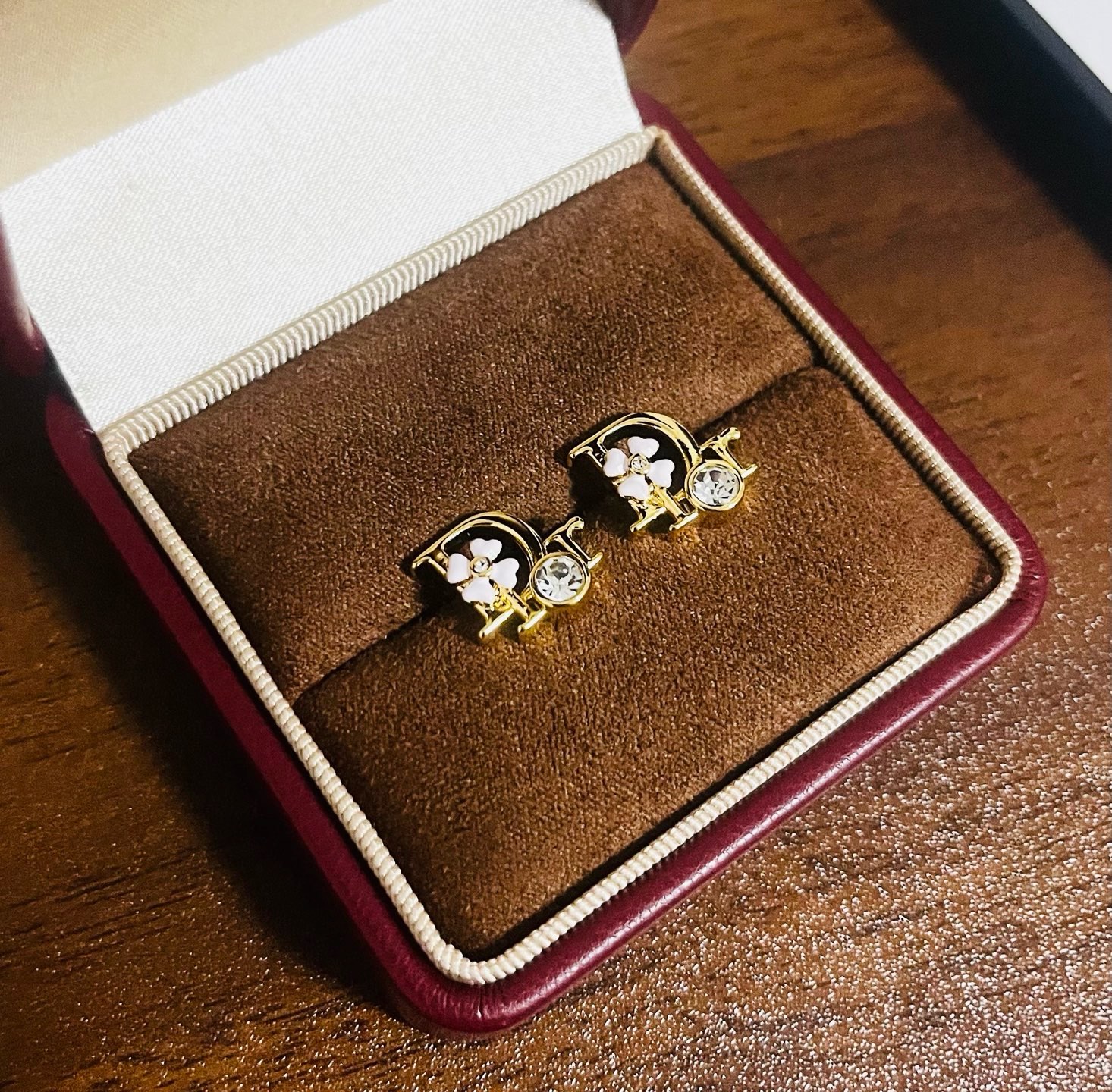 DIOR高仿女士羅盤星芒圓牌項鍊金色玫瑰金水鑽鎖骨鏈精緻百搭款| 8 DIOR高仿女士羅盤星芒圓牌項鍊金色玫瑰金水鑽鎖骨鏈精緻百搭款
