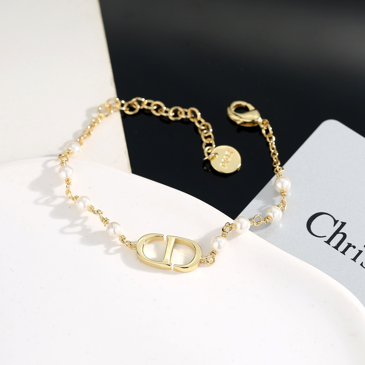 DIOR A貨女士金色CD珍珠手鍊細鏈可調節設計簡約優雅日常百搭款