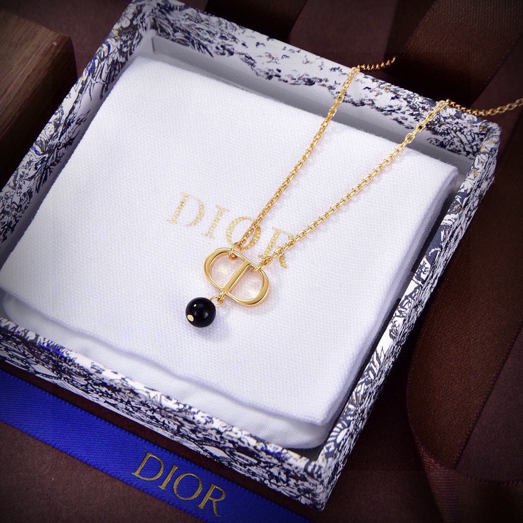 DIOR A貨女士金色CD項鍊黑色圓珠吊墜鎖骨鏈簡約復古百搭款| 2 DIOR A貨女士金色CD項鍊黑色圓珠吊墜鎖骨鏈簡約復古百搭款