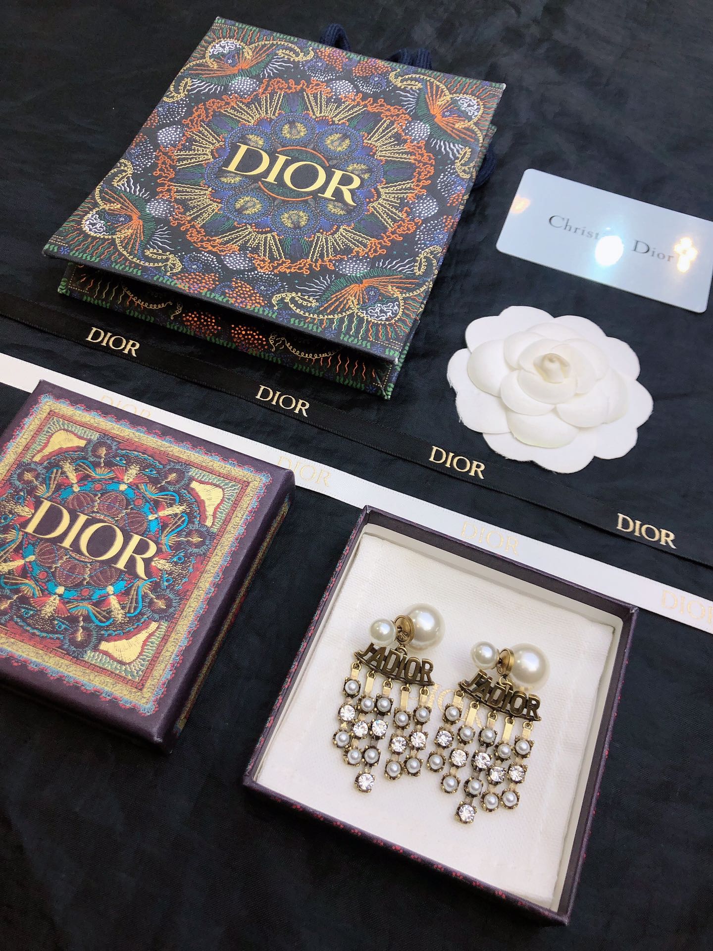 高仿Dior J'ADIOR耳環 珍珠水鑽流蘇造型 復古金色耳飾| 8 高仿Dior J'ADIOR耳環 珍珠水鑽流蘇造型 復古金色耳飾