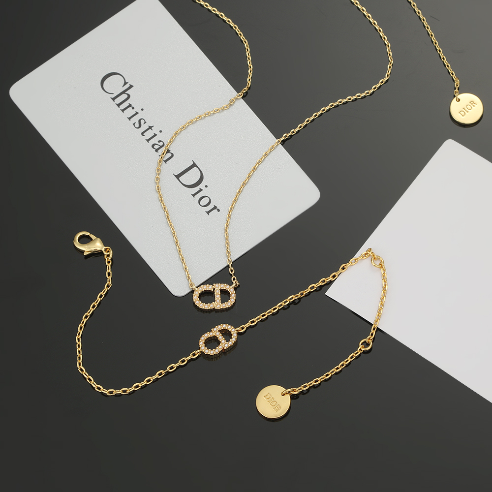 高仿Dior CD項鍊手鍊 金色滿鑽字母吊墜精品首飾| 2 高仿Dior CD項鍊手鍊 金色滿鑽字母吊墜精品首飾