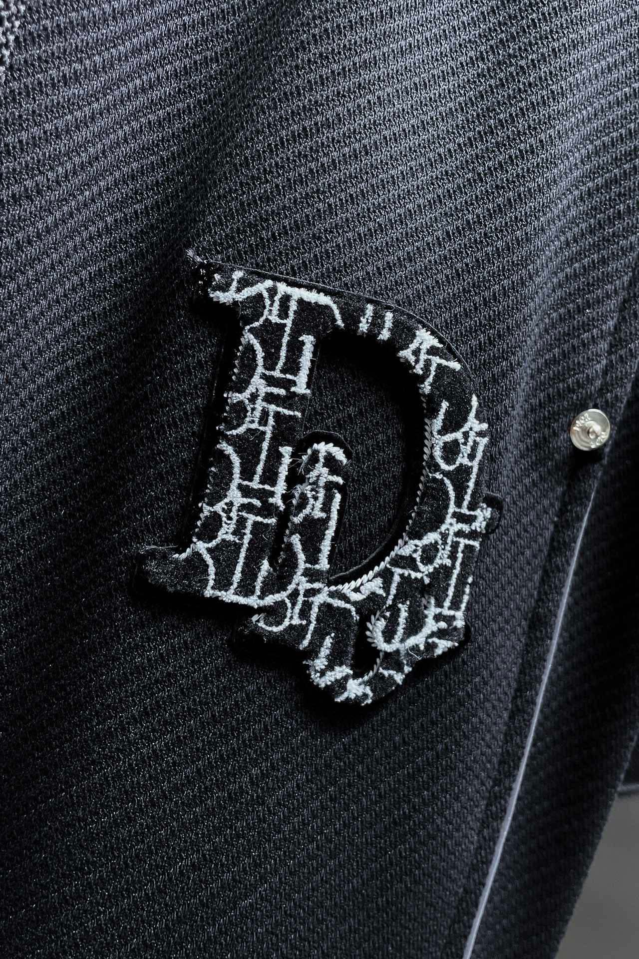 原單Dior迪奧黑色刺繡徽章休閒長褲 寬鬆直筒抽繩男褲| 11 原單Dior迪奧黑色刺繡徽章休閒長褲 寬鬆直筒抽繩男褲