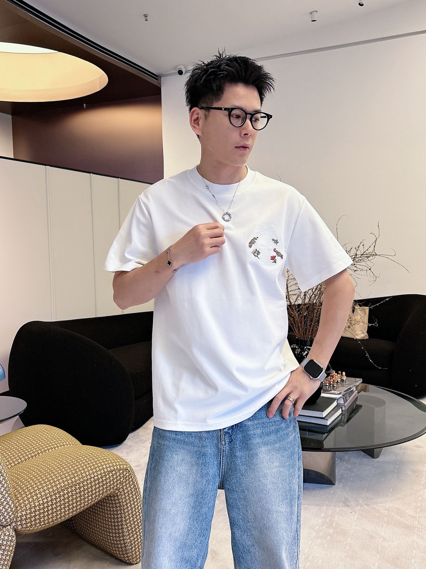 一比一Dior迪奧花卉刺繡白色短袖T恤 寬鬆圓領休閒上衣