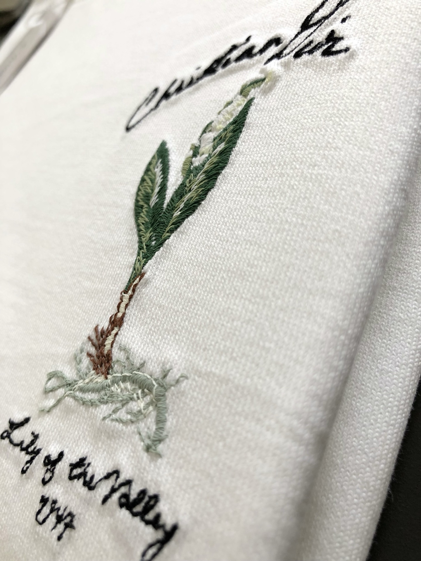 高仿Dior迪奧小花刺繡短袖T恤 白色圓領休閒男女上衣| 9 高仿Dior迪奧小花刺繡短袖T恤 白色圓領休閒男女上衣