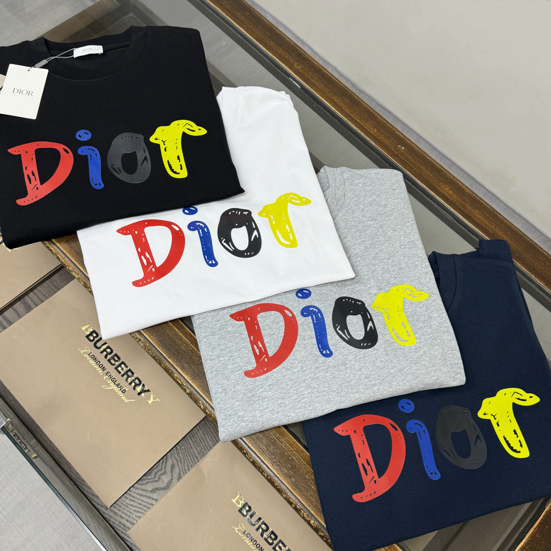 原單Dior迪奧短袖T恤 白色彩色字母Logo印花圓領男款上衣| 13 原單Dior迪奧短袖T恤 白色彩色字母Logo印花圓領男款上衣