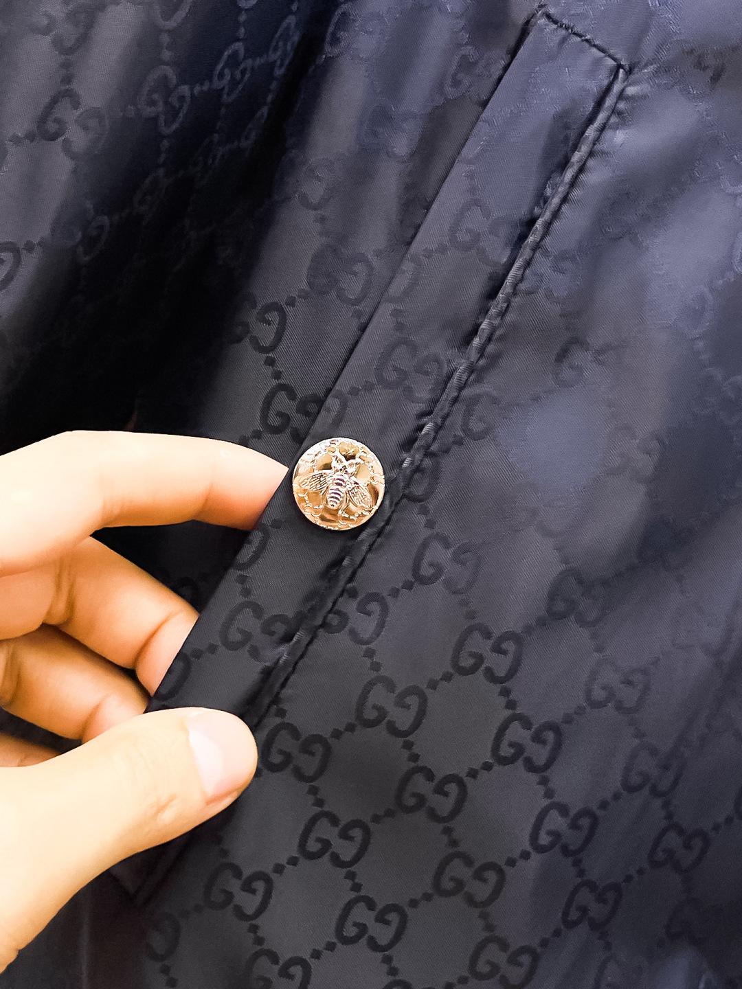 GUCCI A貨滿版LOGO防風外套 男士輕薄連帽夾克| 9 GUCCI A貨滿版LOGO防風外套 男士輕薄連帽夾克