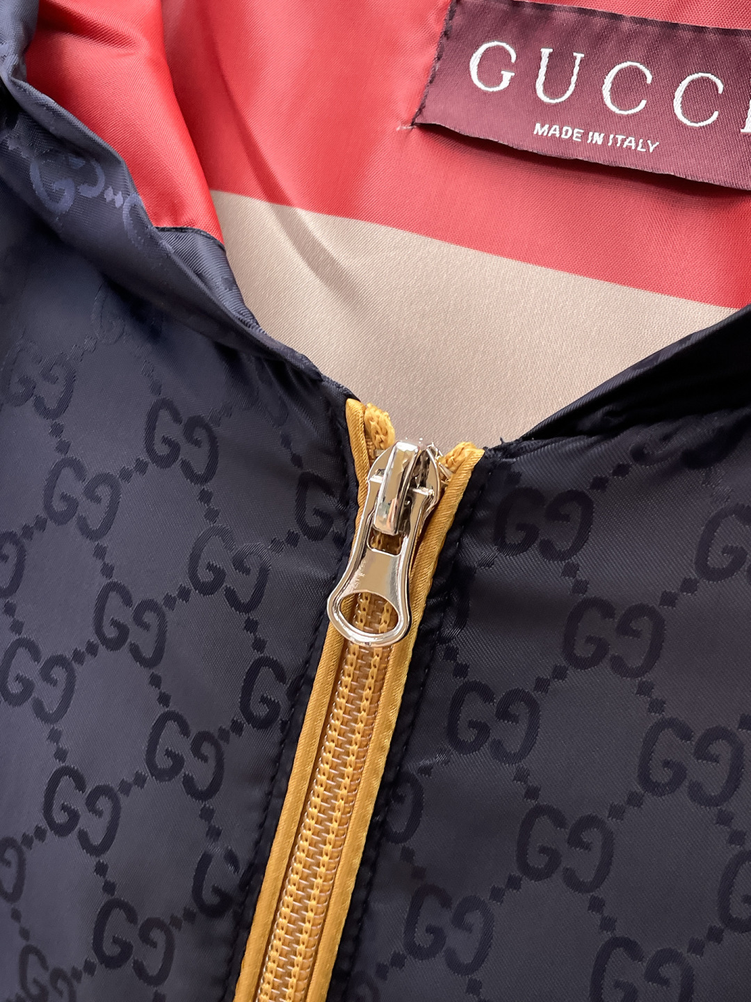 GUCCI 原單藍色滿版LOGO外套 男士連帽拉鍊休閒夾克| 15 GUCCI 原單藍色滿版LOGO外套 男士連帽拉鍊休閒夾克