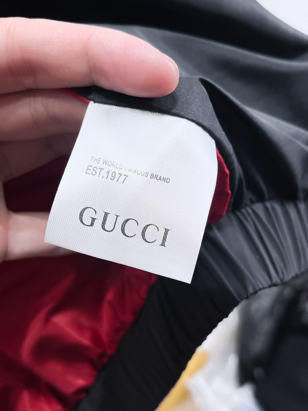 GUCCI 一比一黑色連帽外套 男士條紋織帶拉鍊夾克潮流款| 18 GUCCI 一比一黑色連帽外套 男士條紋織帶拉鍊夾克潮流款