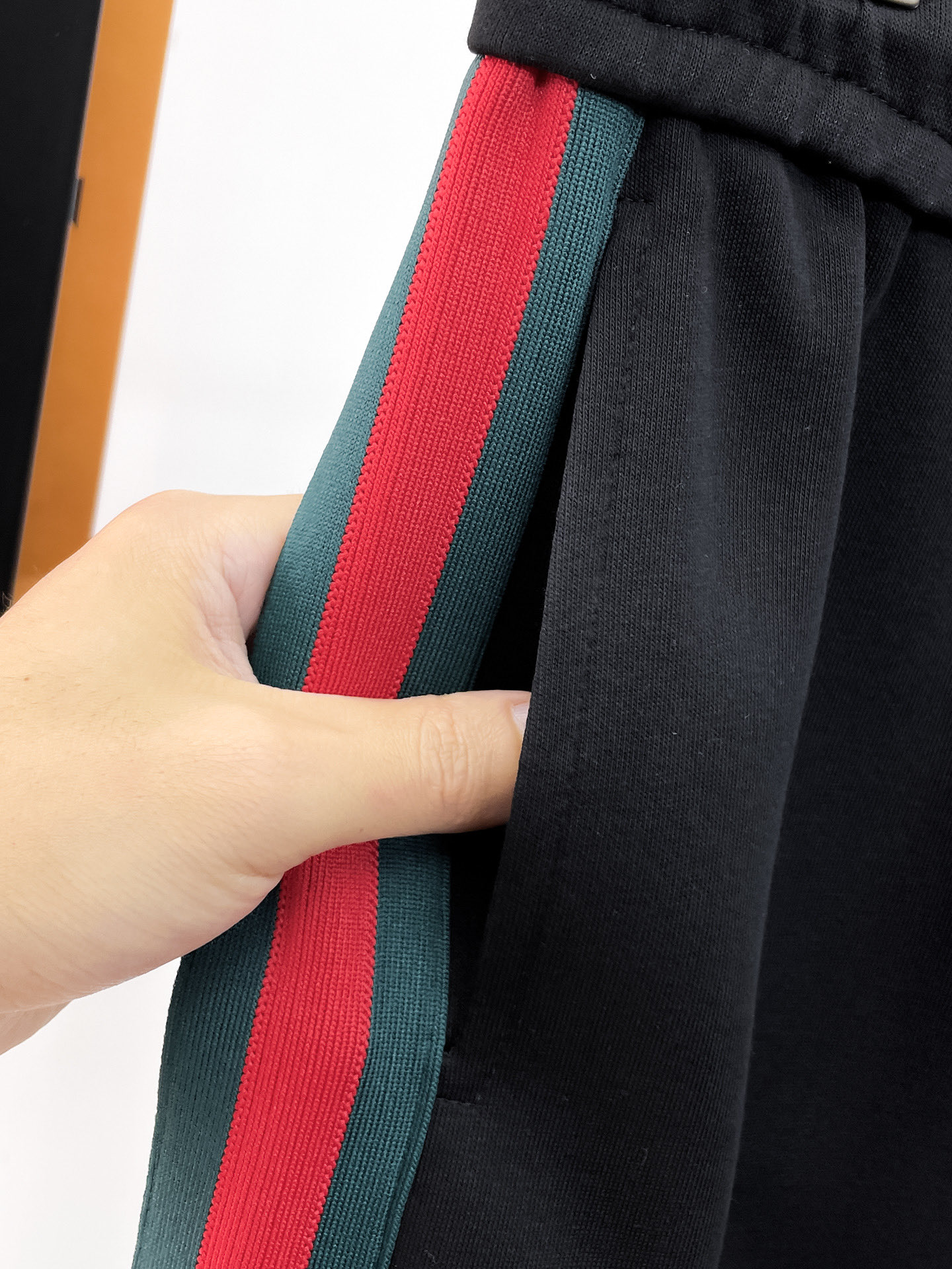 GUCCI 復刻側條紋運動長褲男士修身休閒直筒褲| 8 GUCCI 復刻側條紋運動長褲男士修身休閒直筒褲