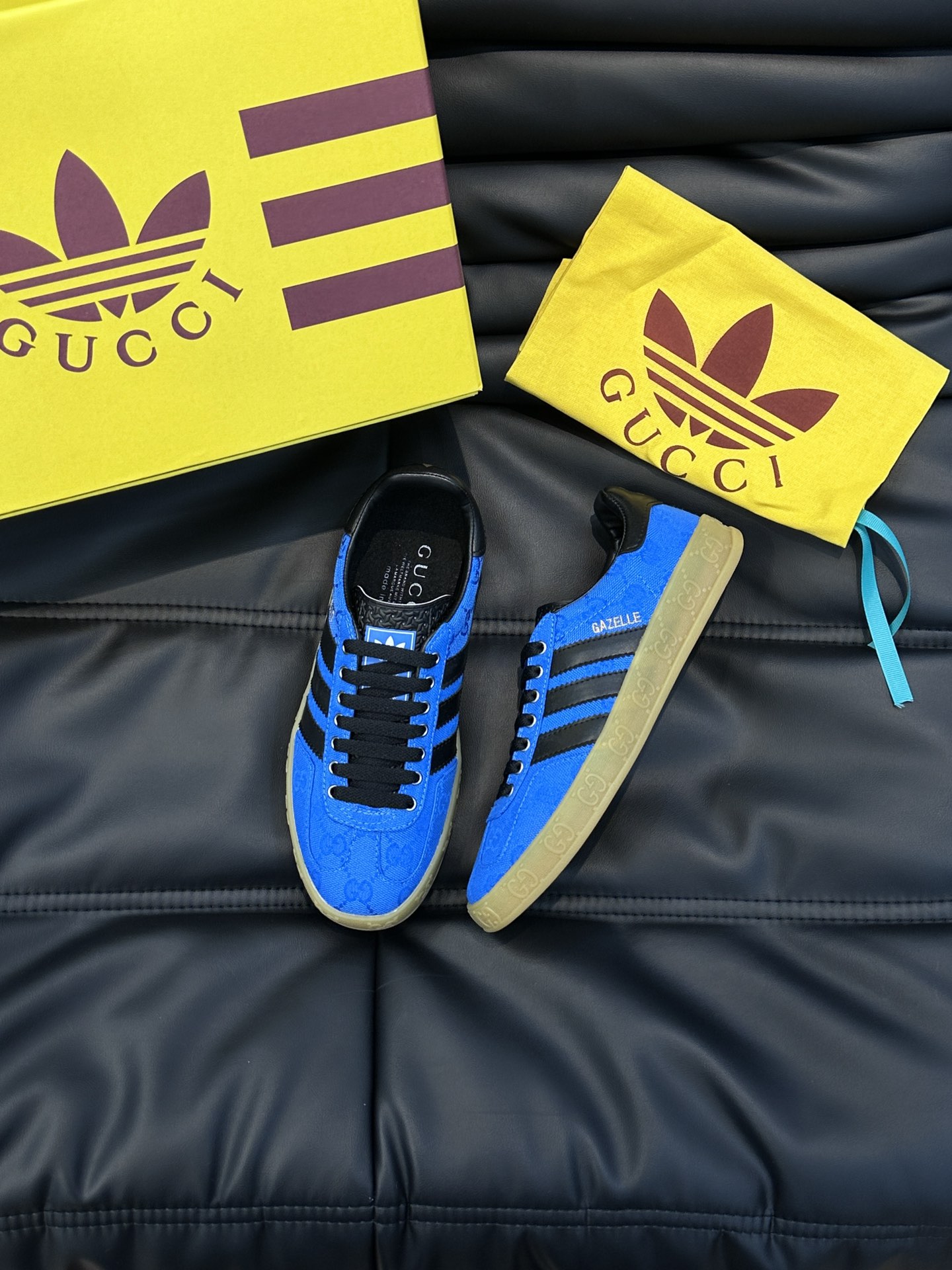 GUCCI一比一×adidas Gazelle聯名休閒鞋 藍色GG鞋面黑色三條紋板鞋| 14 GUCCI一比一×adidas Gazelle聯名休閒鞋 藍色GG鞋面黑色三條紋板鞋