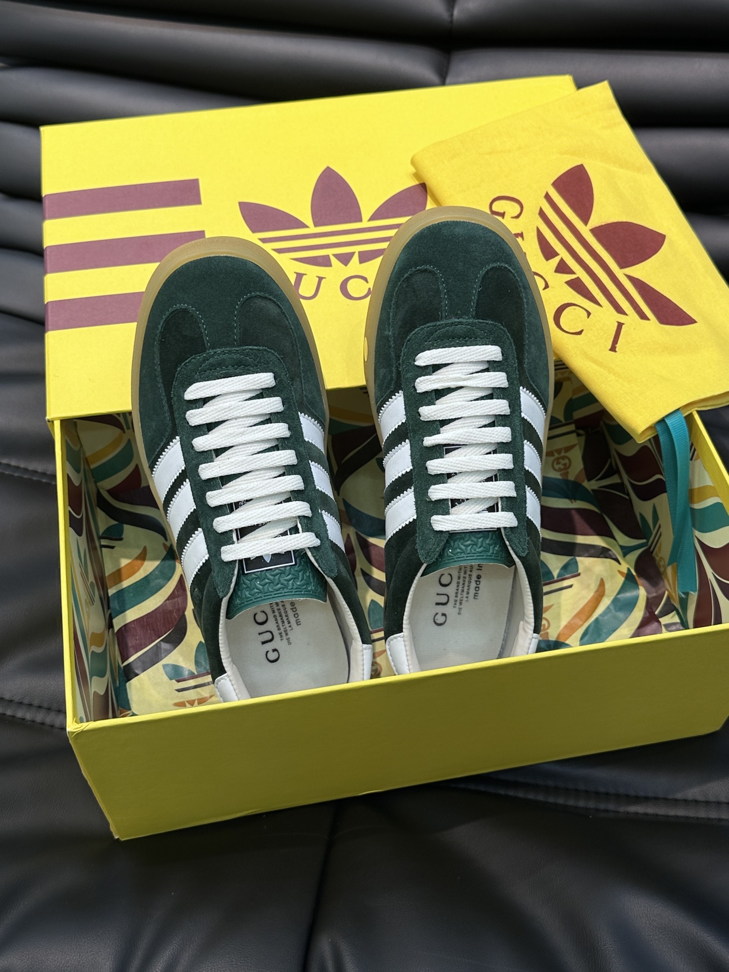 GUCCI原單×adidas Gazelle聯名休閒鞋 墨綠麂皮白色三條紋復古板鞋| 12 GUCCI原單×adidas Gazelle聯名休閒鞋 墨綠麂皮白色三條紋復古板鞋