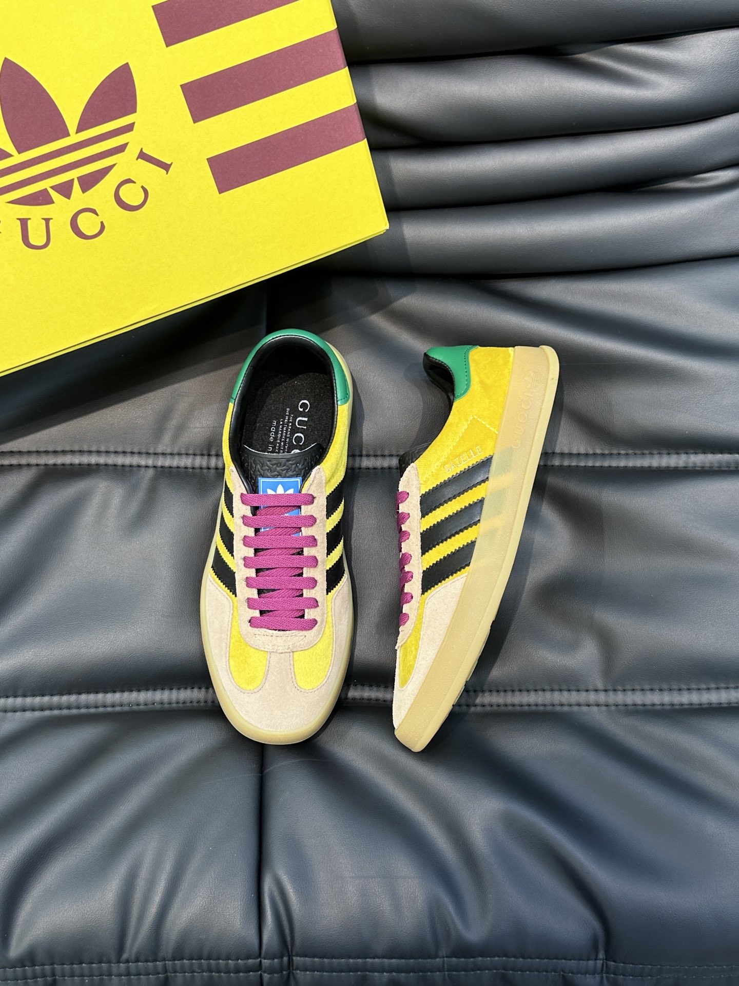 GUCCI高仿×adidas Gazelle聯名休閒鞋 黃色麂皮黑三條紋紫色鞋帶板鞋| 14 GUCCI高仿×adidas Gazelle聯名休閒鞋 黃色麂皮黑三條紋紫色鞋帶板鞋