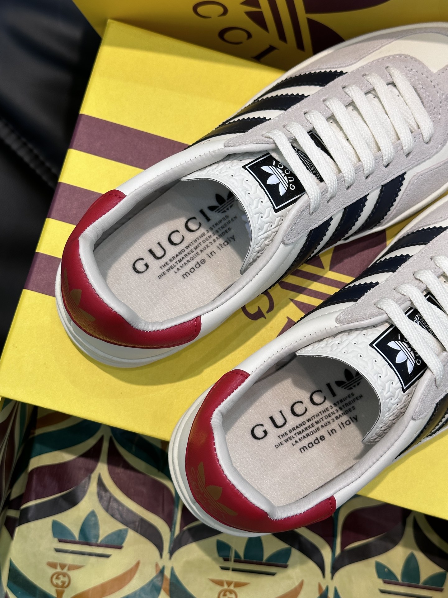 GUCCI復刻×adidas Gazelle聯名休閒鞋 白灰麂皮黑色三條紋復古板鞋| 7 GUCCI復刻×adidas Gazelle聯名休閒鞋 白灰麂皮黑色三條紋復古板鞋