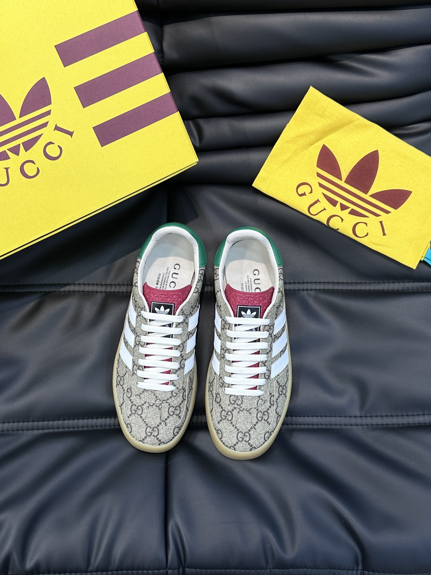 GUCCI原單×adidas Gazelle聯名休閒鞋 米色GG老花白三條紋復古板鞋