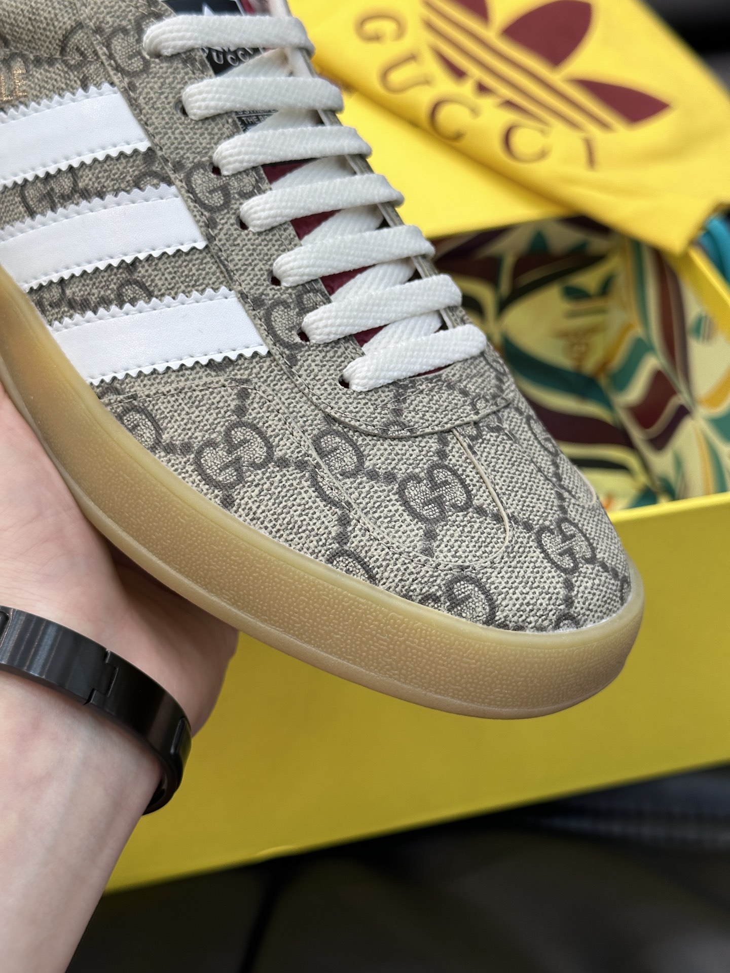 GUCCI原單×adidas Gazelle聯名休閒鞋 米色GG老花白三條紋復古板鞋| 9 GUCCI原單×adidas Gazelle聯名休閒鞋 米色GG老花白三條紋復古板鞋