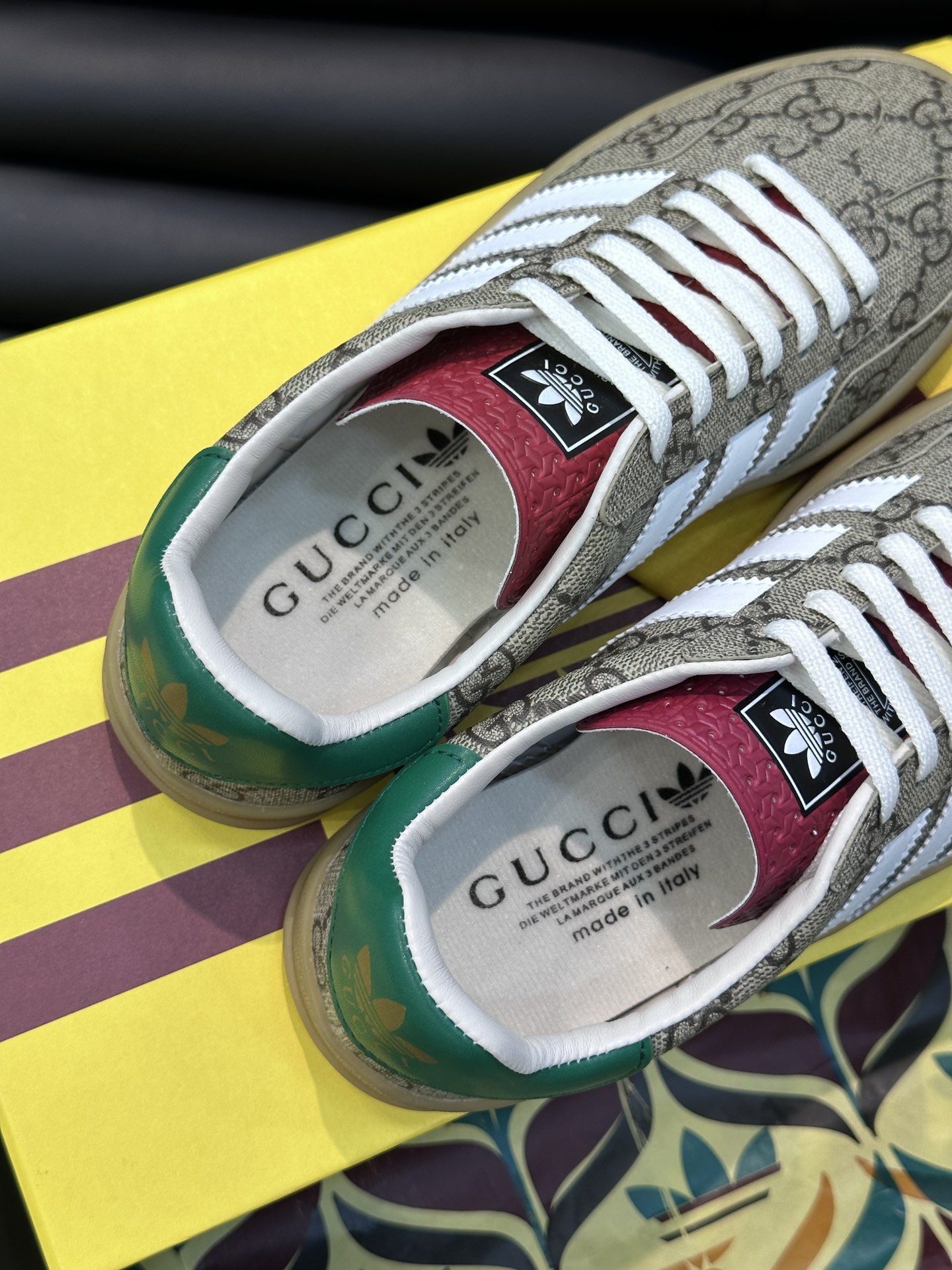 GUCCI原單×adidas Gazelle聯名休閒鞋 米色GG老花白三條紋復古板鞋| 7 GUCCI原單×adidas Gazelle聯名休閒鞋 米色GG老花白三條紋復古板鞋