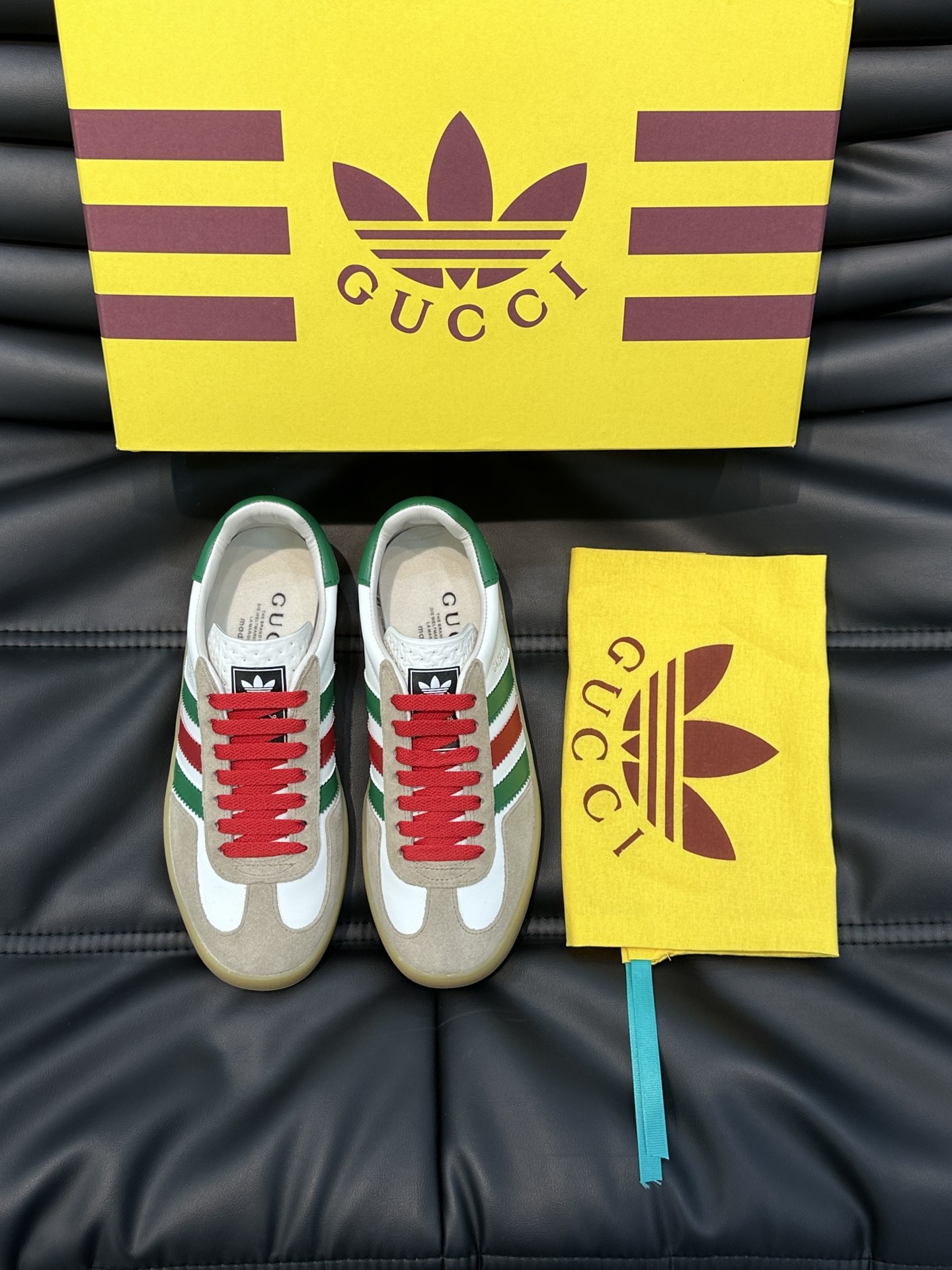 GUCCI一比一×adidas Gazelle聯名休閒鞋 米白麂皮紅綠三條紋復古板鞋| 13 GUCCI一比一×adidas Gazelle聯名休閒鞋 米白麂皮紅綠三條紋復古板鞋
