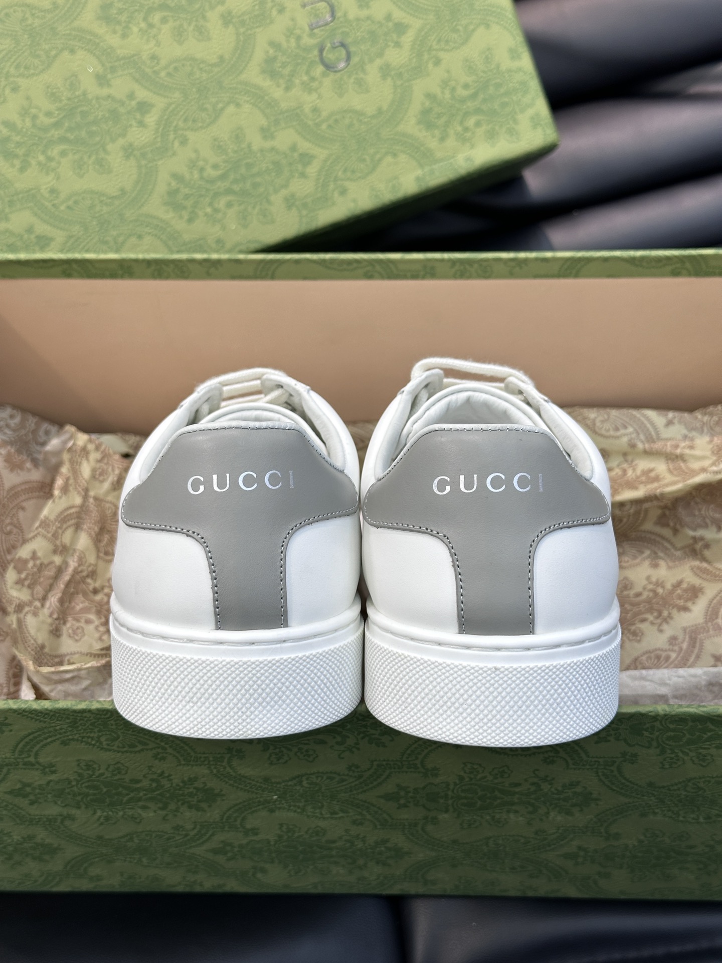 GUCCI原單Ace純白休閒鞋 簡約白色皮革低筒板鞋百搭男女款| 9 GUCCI原單Ace純白休閒鞋 簡約白色皮革低筒板鞋百搭男女款