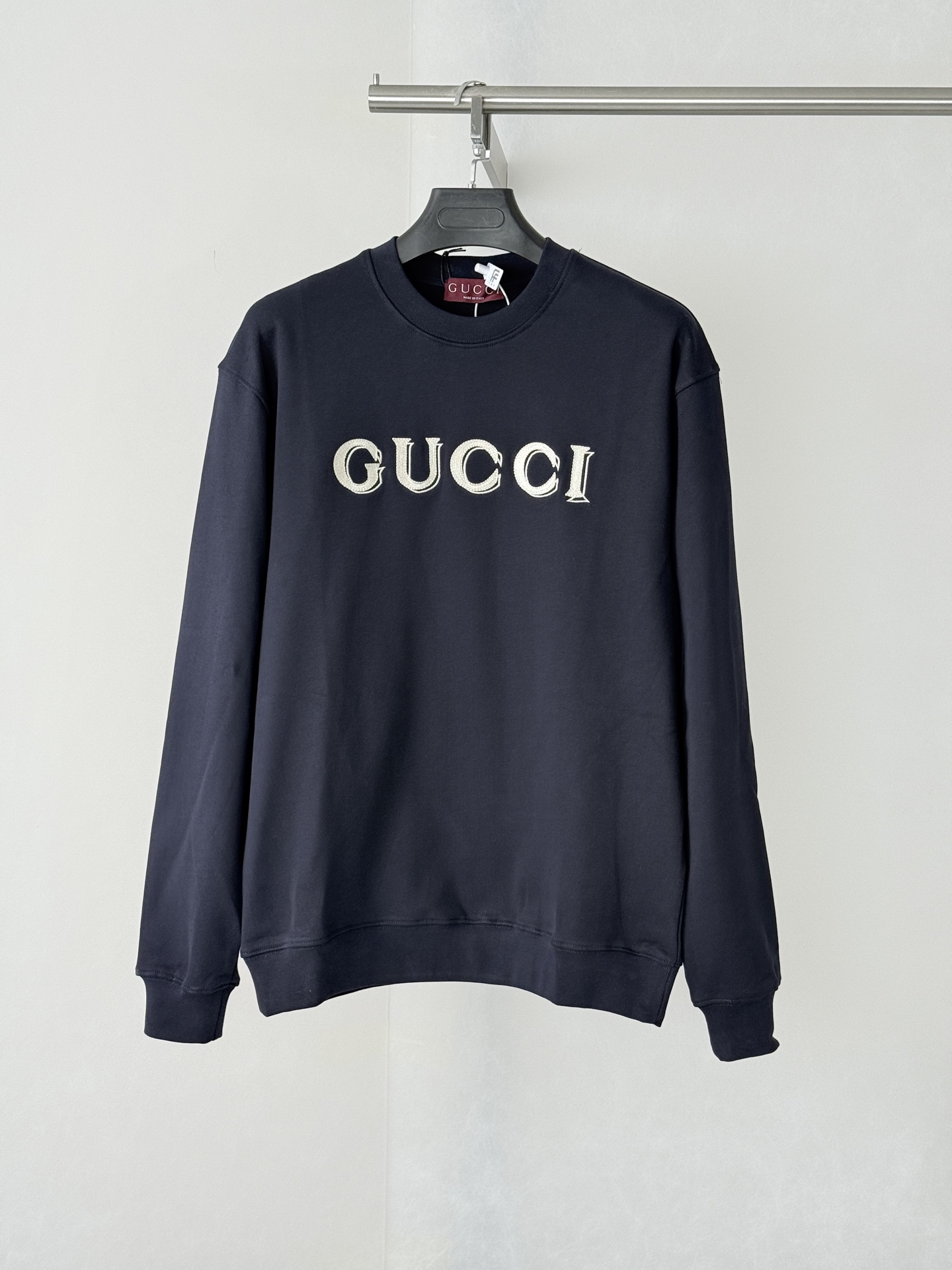 Gucci 高仿刺繡LOGO衛衣 男士黑色圓領長袖休閒上衣