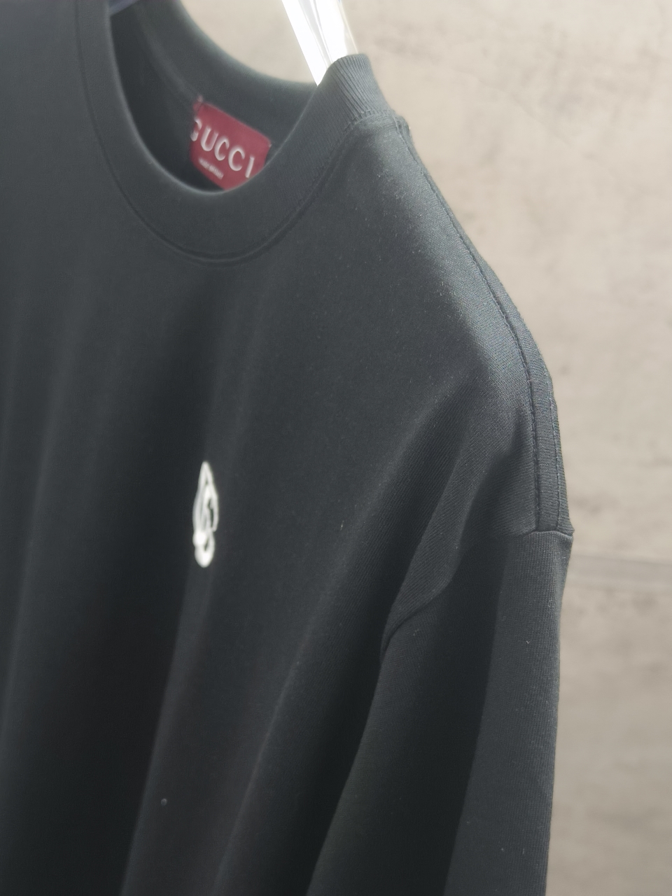 GUCCI 高仿雙G刺繡短袖T恤男士純棉圓領休閒百搭款| 7 GUCCI 高仿雙G刺繡短袖T恤男士純棉圓領休閒百搭款