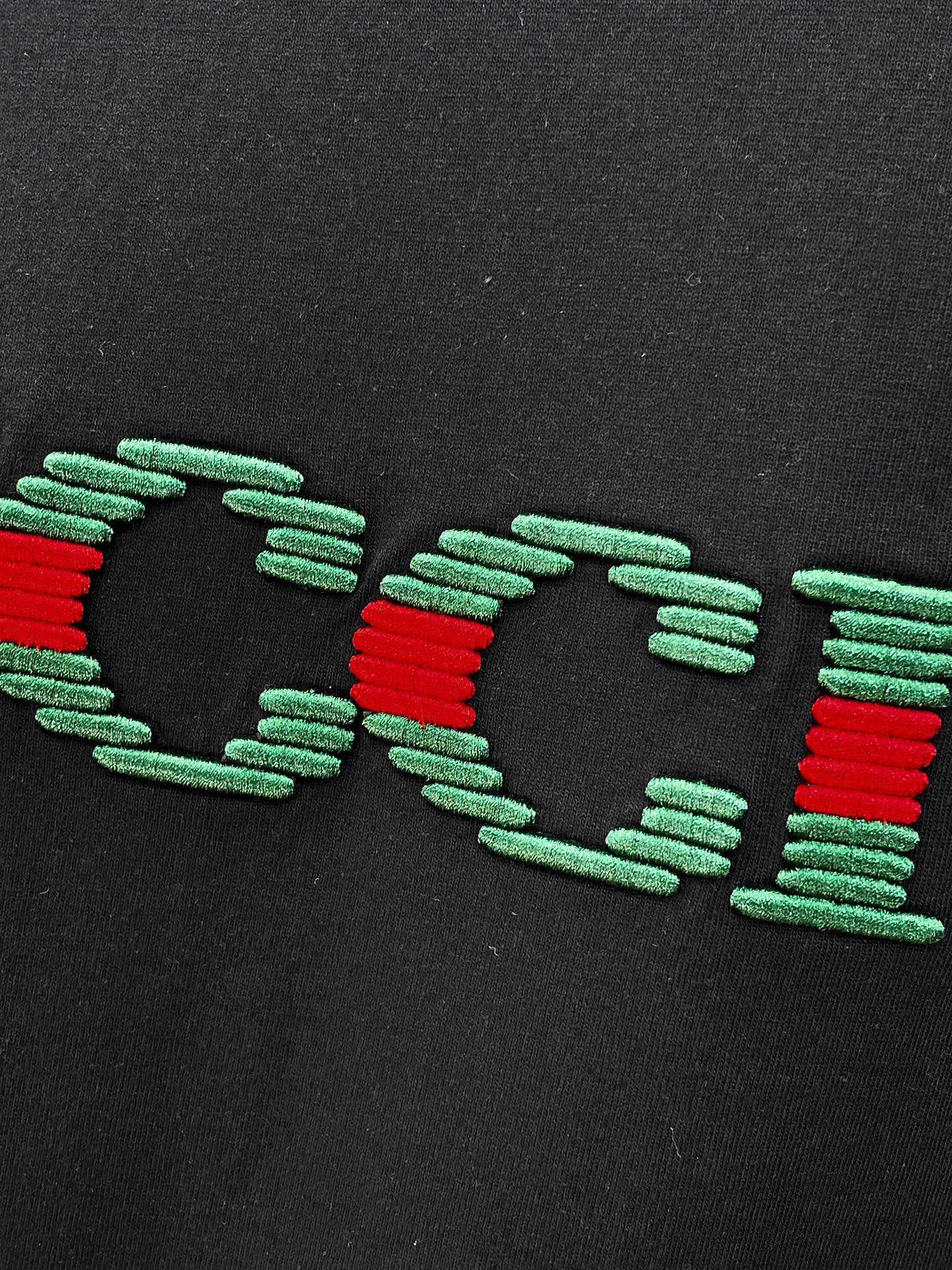 Gucci 古驰 高仿 刺繡Logo短袖T恤 黑色百搭款| 8 Gucci 古驰 高仿 刺繡Logo短袖T恤 黑色百搭款