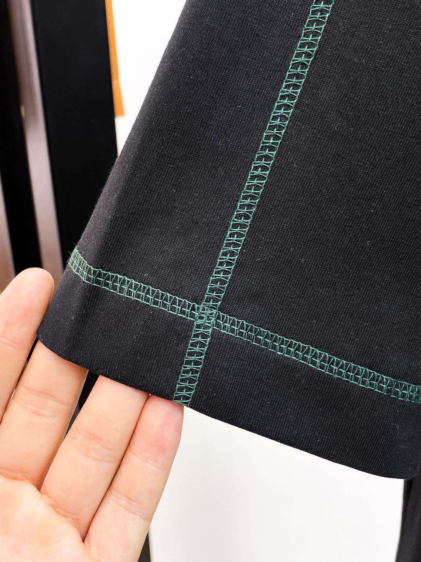 Gucci 古驰 高仿 刺繡Logo短袖T恤 黑色百搭款| 7 Gucci 古驰 高仿 刺繡Logo短袖T恤 黑色百搭款