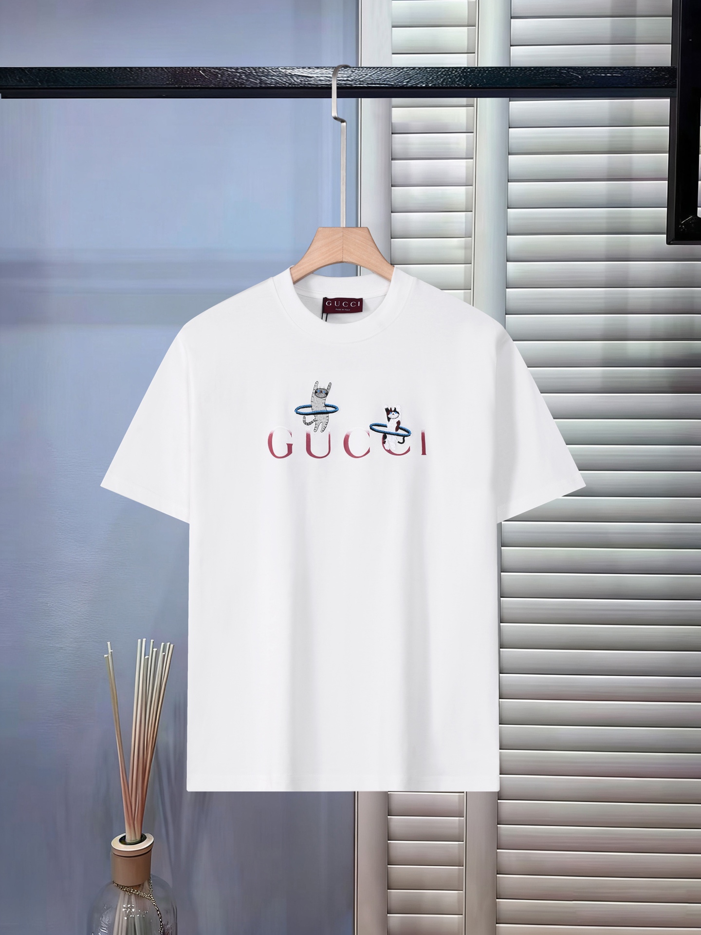 GUCCI 高仿卡通印花短袖T恤 男士圓領純棉潮流休閒上衣| 3 GUCCI 高仿卡通印花短袖T恤 男士圓領純棉潮流休閒上衣