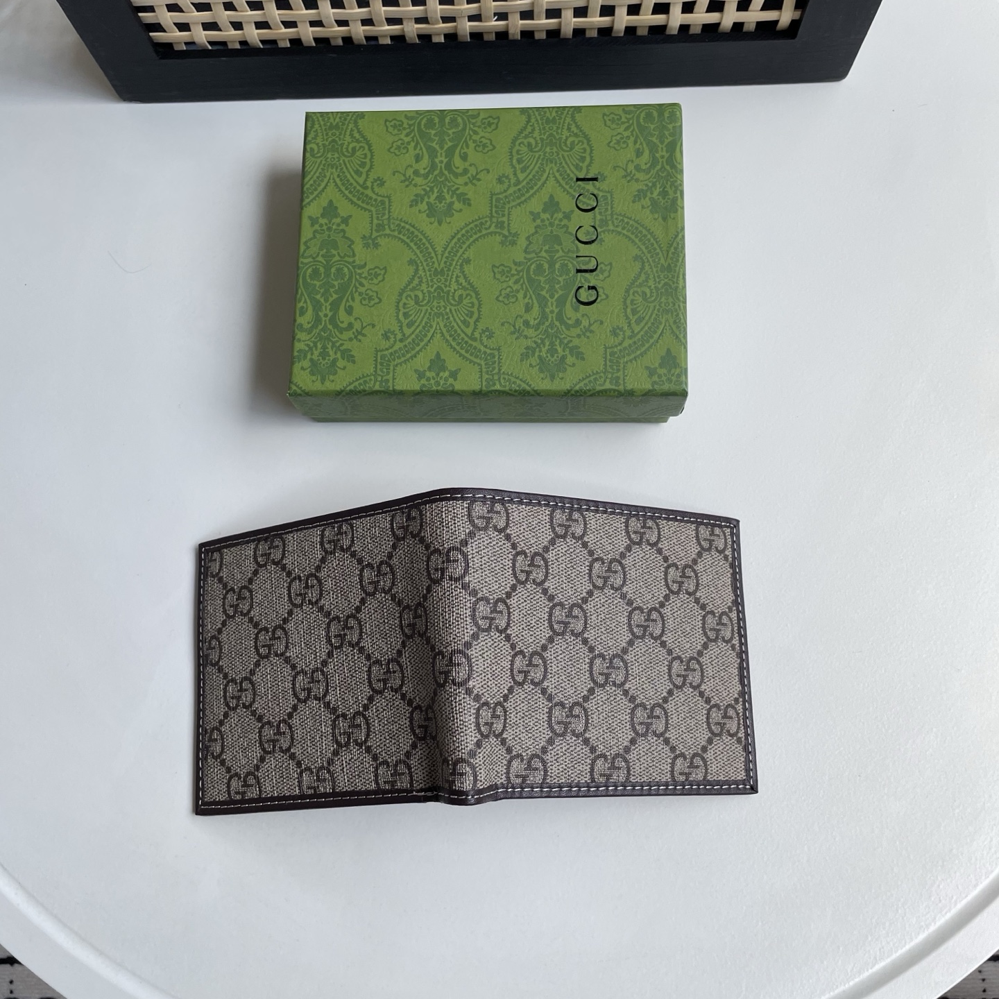 Gucci 高仿 GG Supreme 經典印花男士短夾 棕色| 12 Gucci 高仿 GG Supreme 經典印花男士短夾 棕色