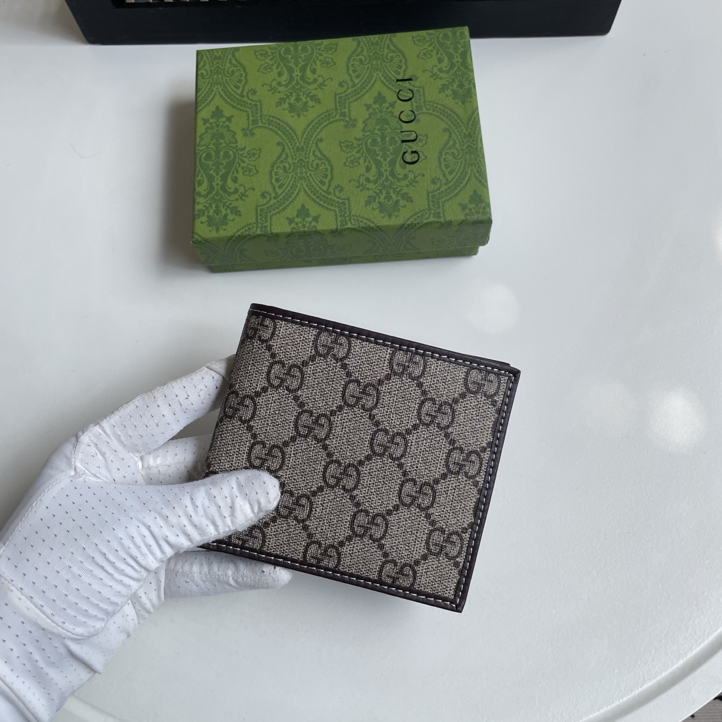 Gucci 高仿 GG Supreme 經典印花男士短夾 棕色| 11 Gucci 高仿 GG Supreme 經典印花男士短夾 棕色