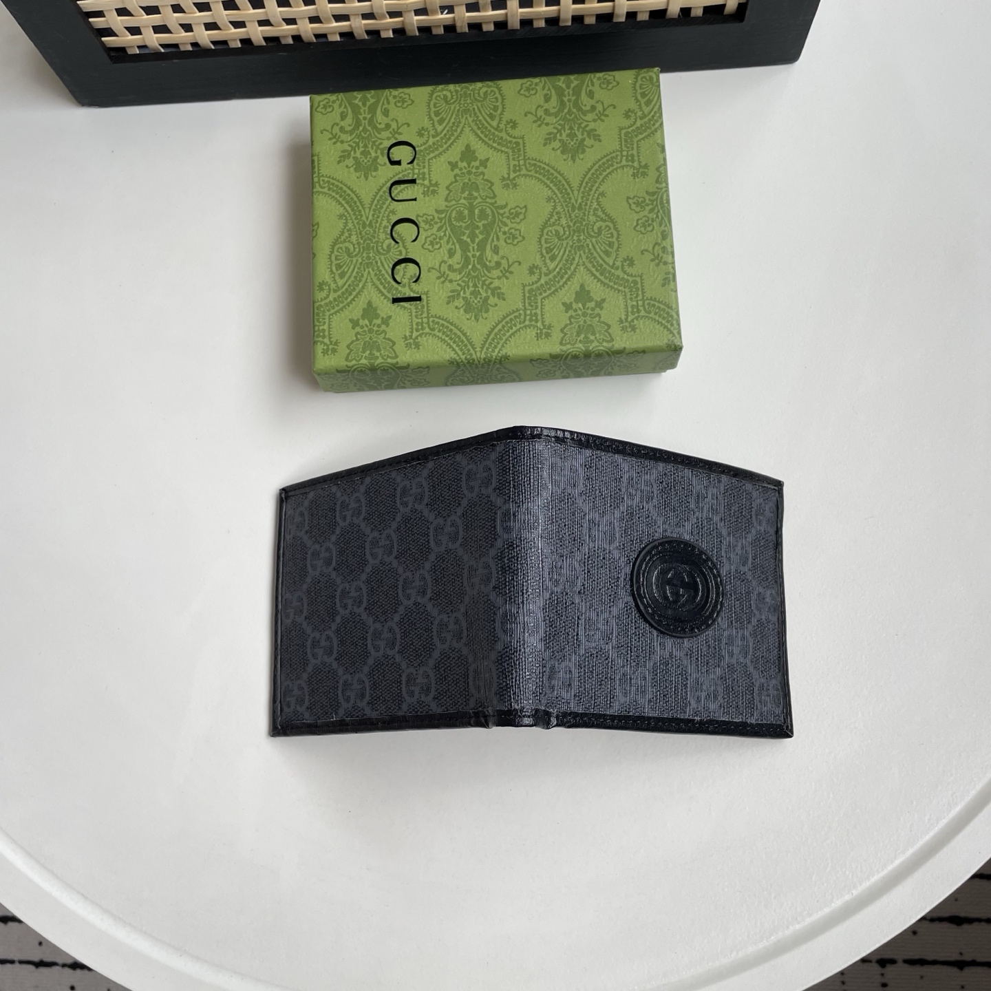 Gucci 一比一 GG Supreme Interlocking G徽章男士短夾 黑灰色| 14 Gucci 一比一 GG Supreme Interlocking G徽章男士短夾 黑灰色