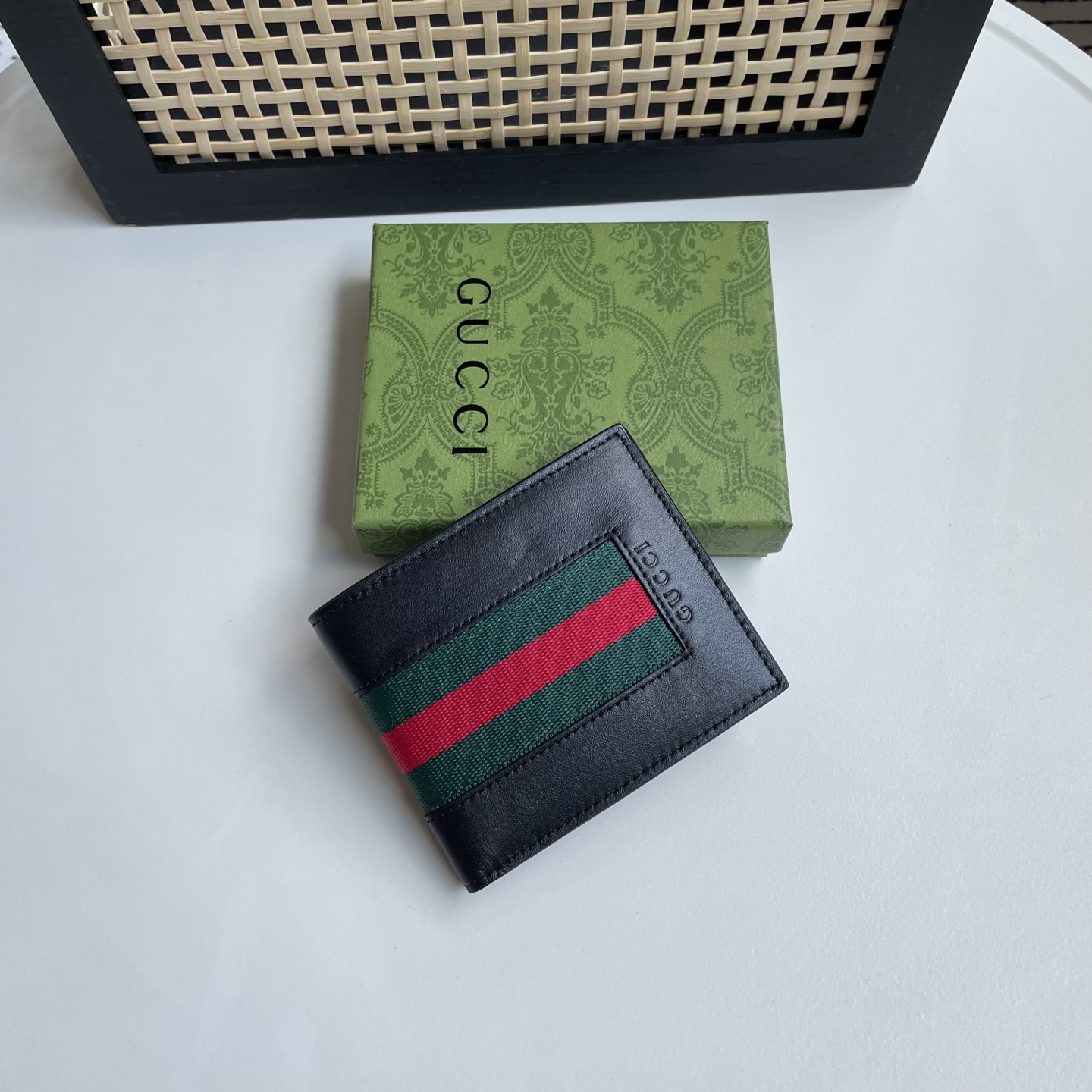Gucci 高仿 古馳男士短夾 黑色皮革紅綠 Web 織帶對折錢包| 12 Gucci 高仿 古馳男士短夾 黑色皮革紅綠 Web 織帶對折錢包