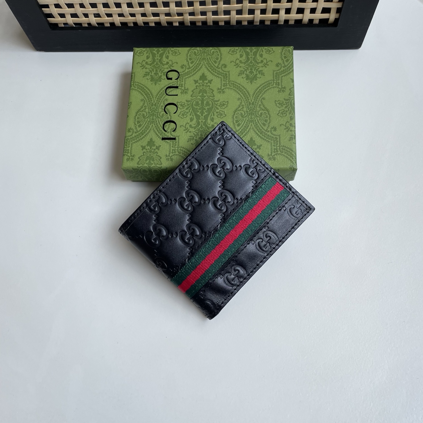 Gucci 一比一 古馳 GG 壓紋男士錢包 黑色紅綠織帶短夾| 12 Gucci 一比一 古馳 GG 壓紋男士錢包 黑色紅綠織帶短夾