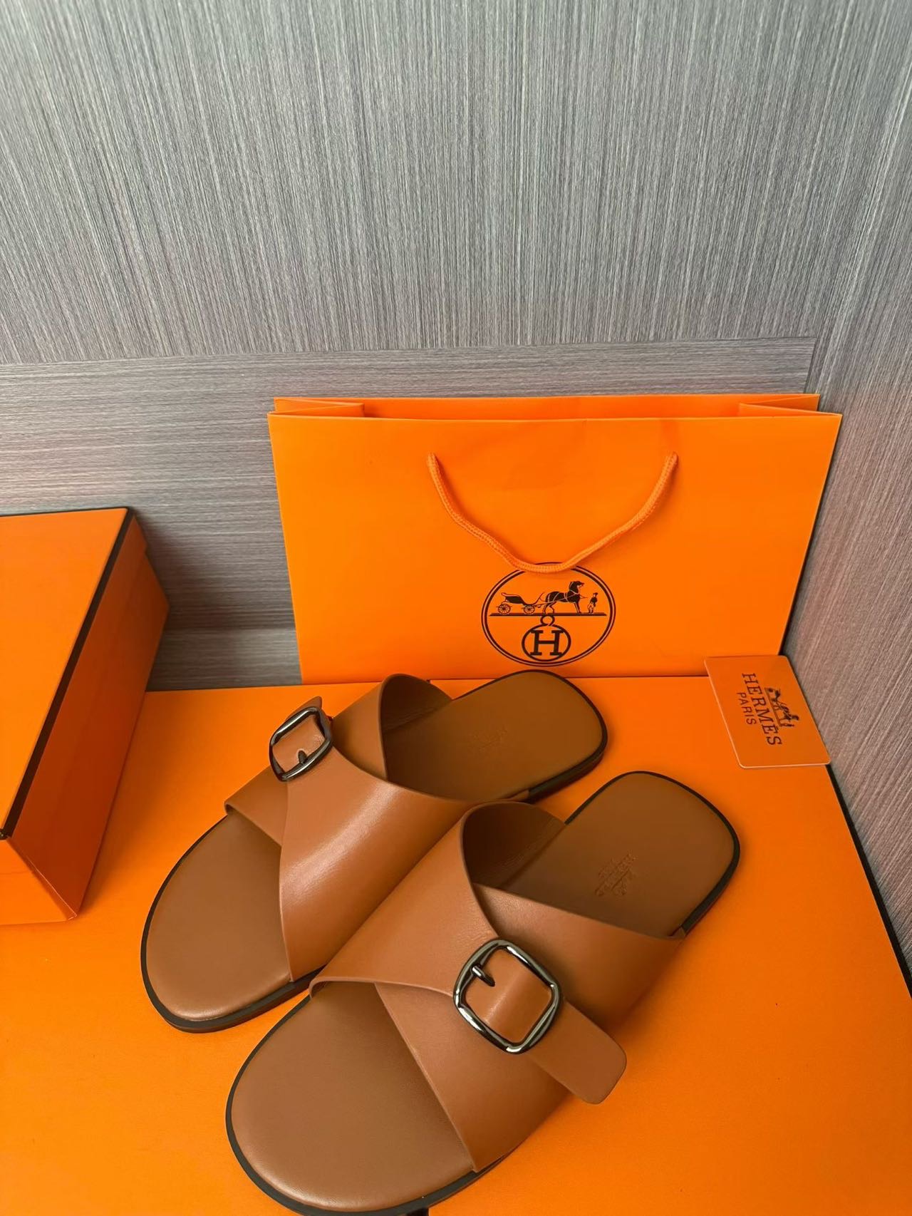 Hermès A貨 男女款扣帶交叉皮革涼拖 焦糖暖色