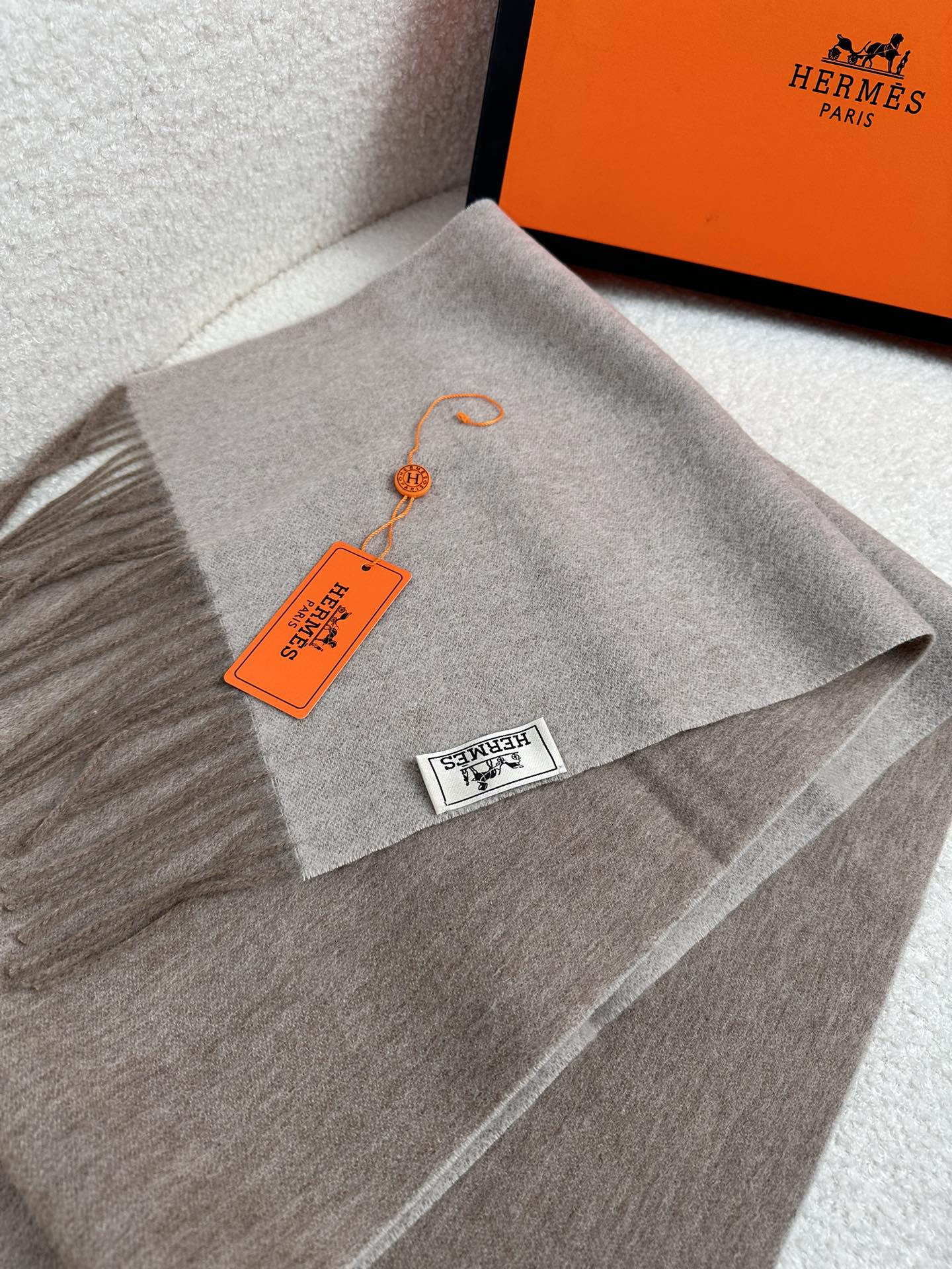 Hermès 一比一圍巾 雙面咖色羊絨披肩 高級質感款| 10 Hermès 一比一圍巾 雙面咖色羊絨披肩 高級質感款