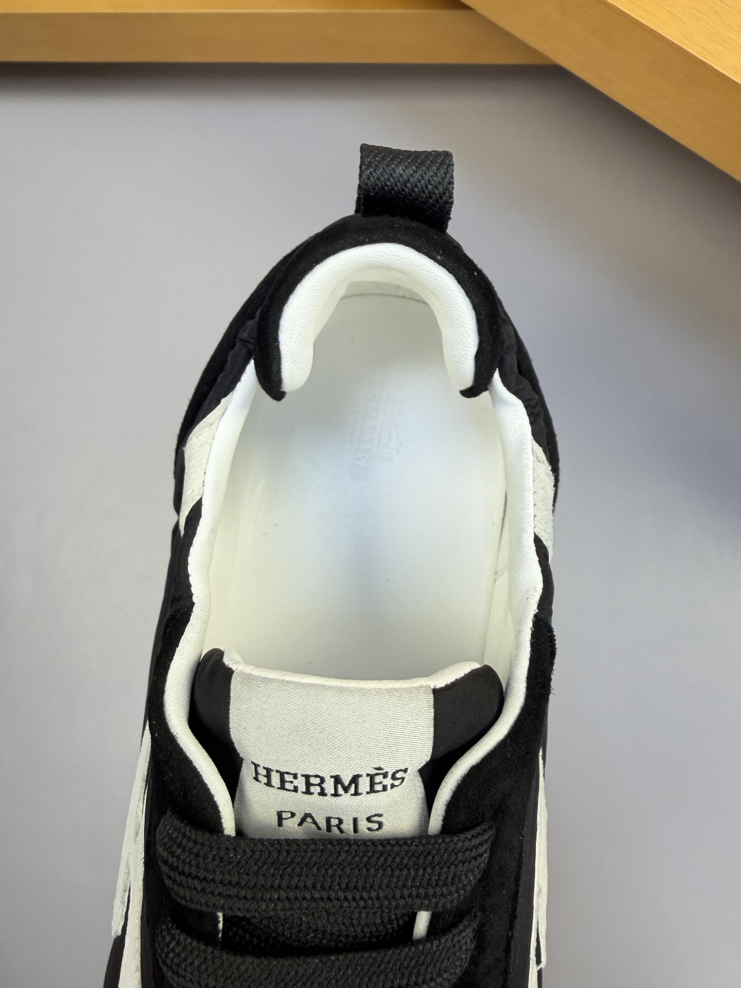 Hermès 原單 男女款 Bouncing 黑白運動鞋 都會休閒