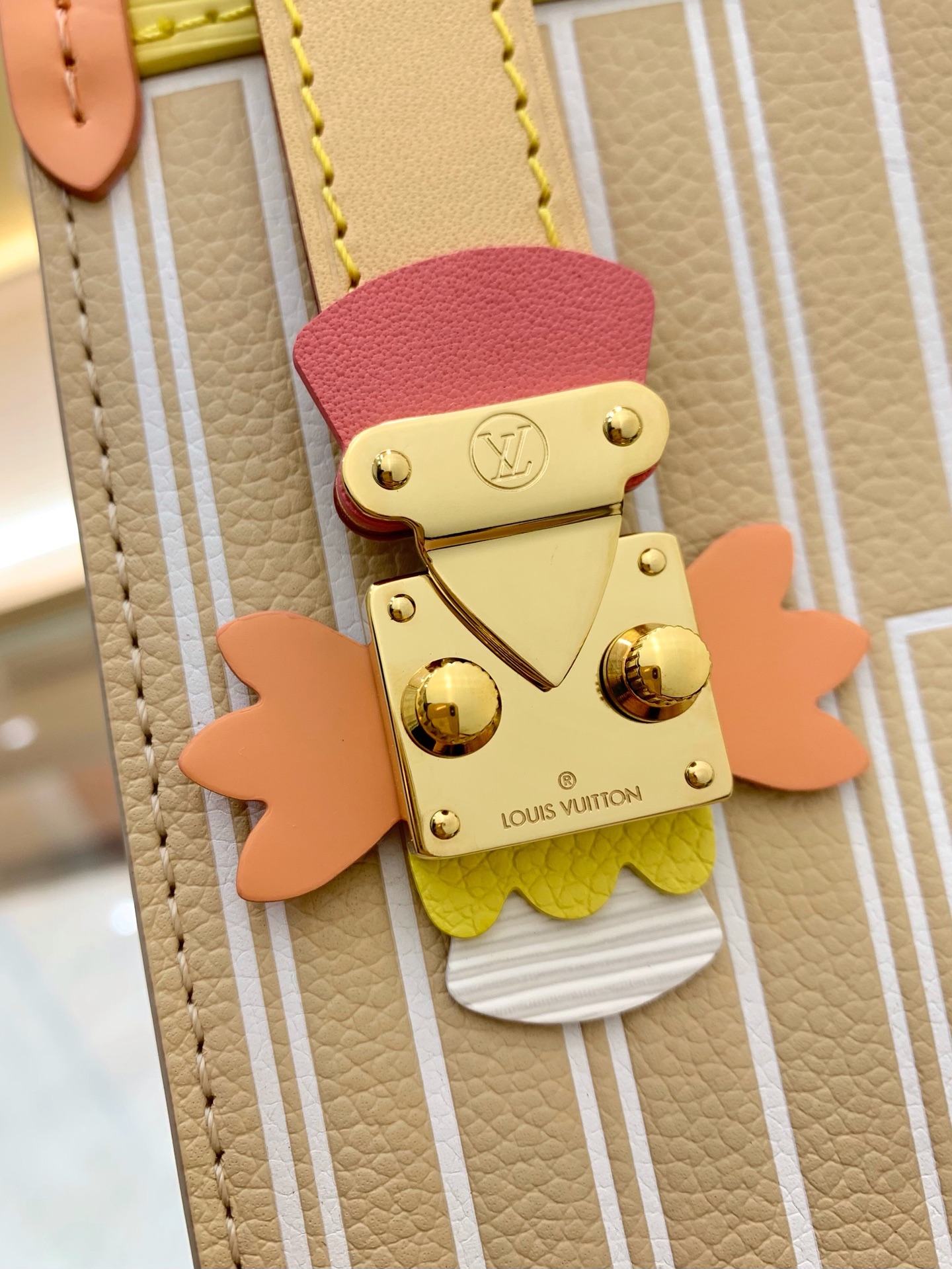 LV 高仿Neverfull托特包 米白老花大容量手提包附收納包| 17 LV 高仿Neverfull托特包 米白老花大容量手提包附收納包