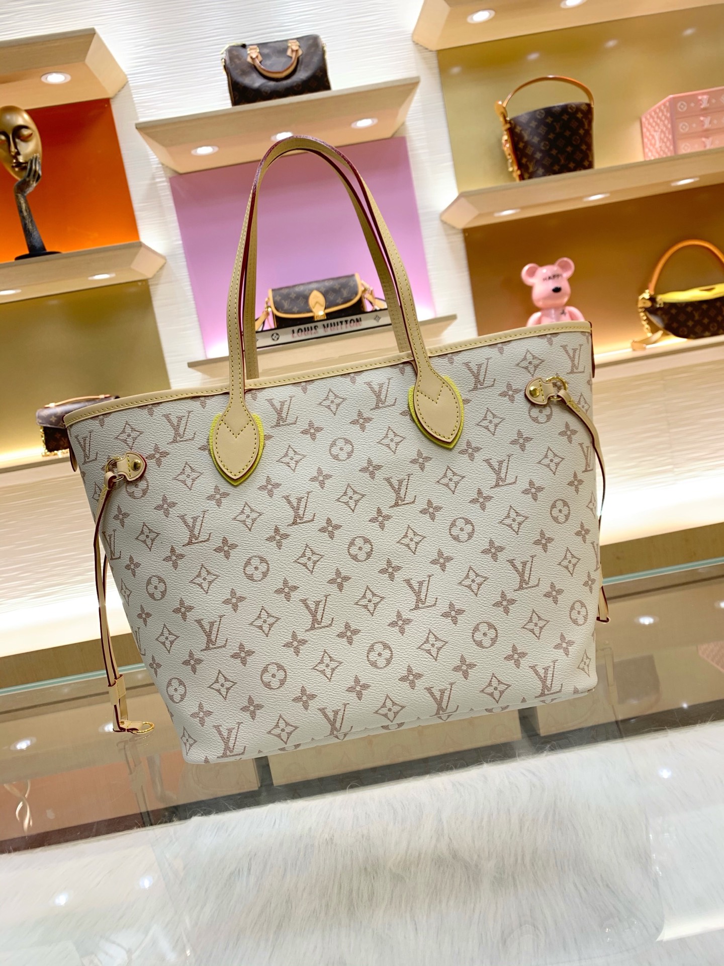 LV 高仿Neverfull托特包 米白老花大容量手提包附收納包| 14 LV 高仿Neverfull托特包 米白老花大容量手提包附收納包