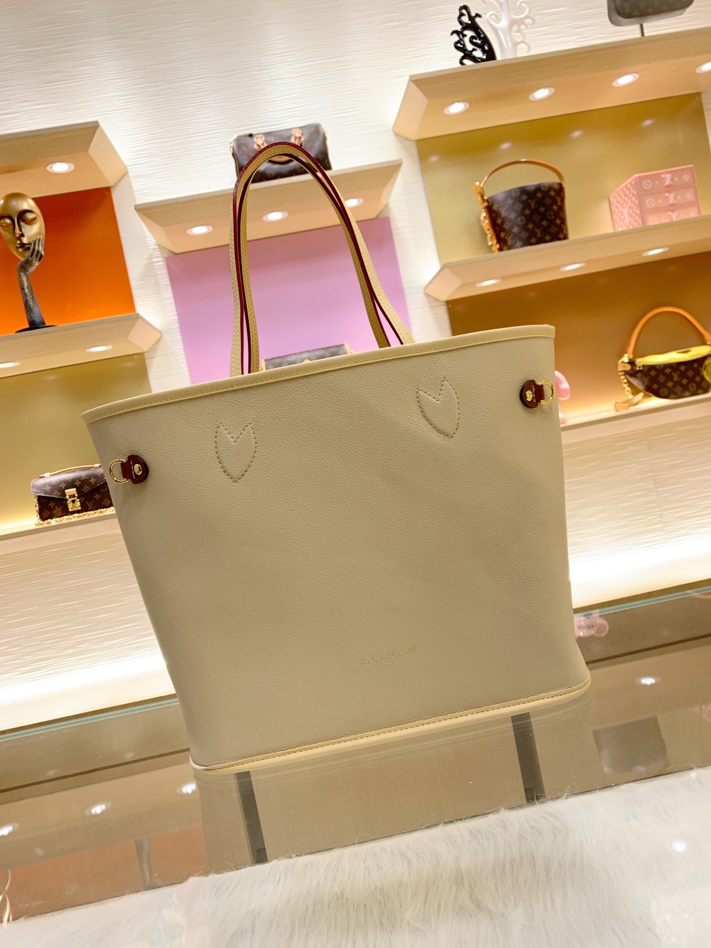 LV 高仿Neverfull托特包 米白老花大容量手提包附收納包| 9 LV 高仿Neverfull托特包 米白老花大容量手提包附收納包