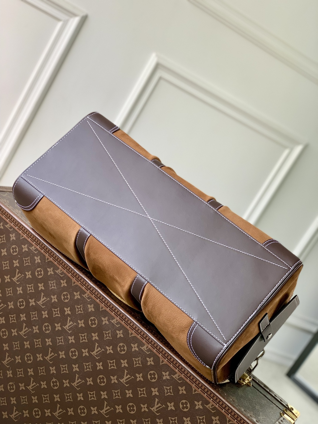 LV 原單拼色旅行手提包 大容量單肩斜挎包 商務休閒款| 12 LV 原單拼色旅行手提包 大容量單肩斜挎包 商務休閒款