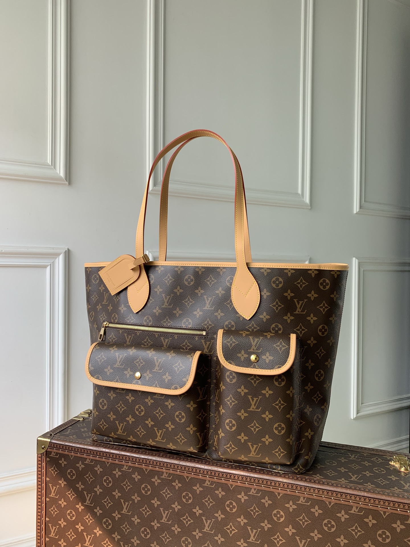 LV 高仿 Monogram 老花多口袋托特包 大容量經典棕色手提包| 3 LV 高仿 Monogram 老花多口袋托特包 大容量經典棕色手提包